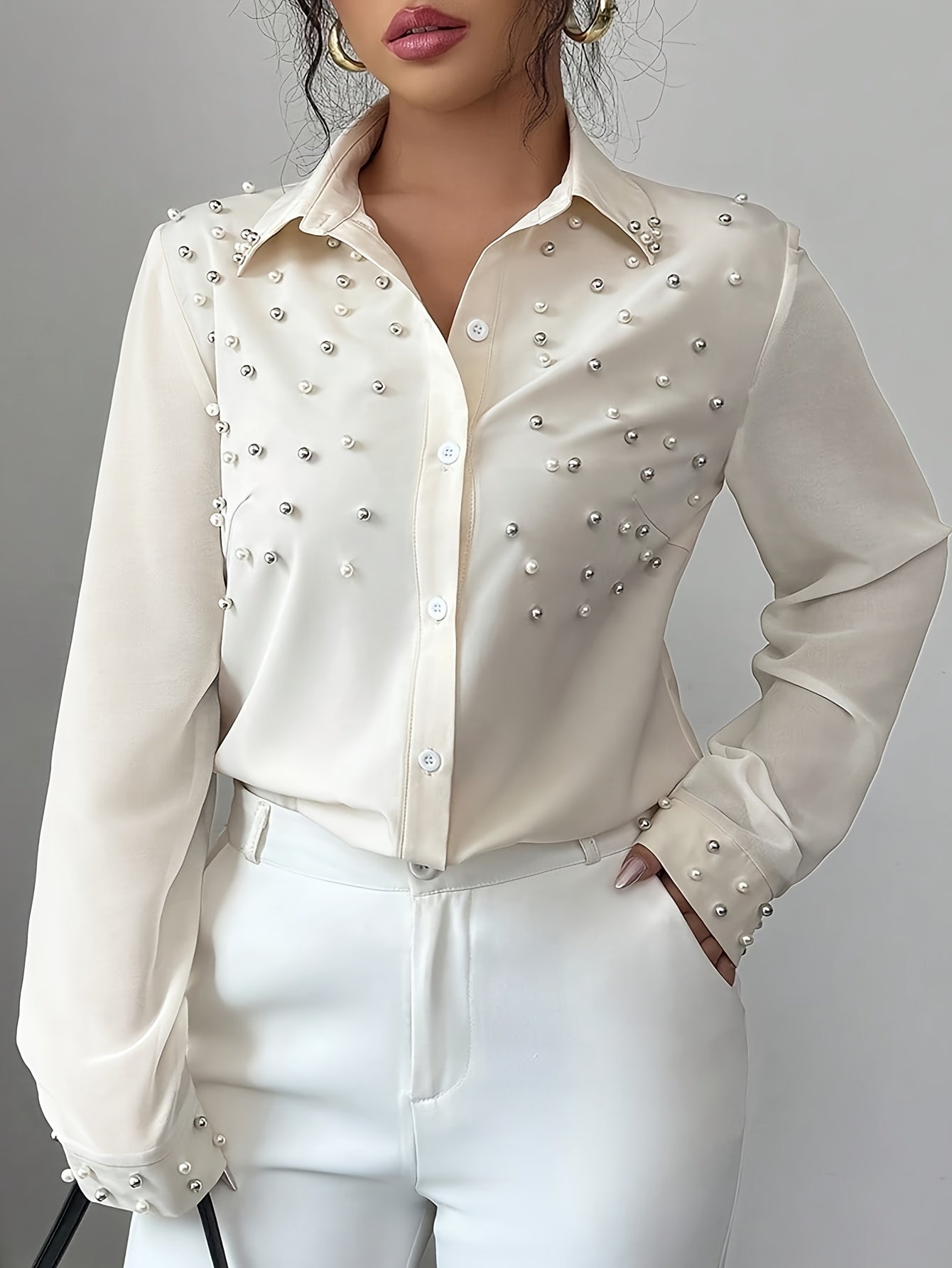 Chemisier grande taille pour femmes avec perles – haut élégant à manches longues, chemises longues pour femmes grande taille, blouse de haute qualité avec boutons, manches longues, idéal pour soirées et occasions habillées