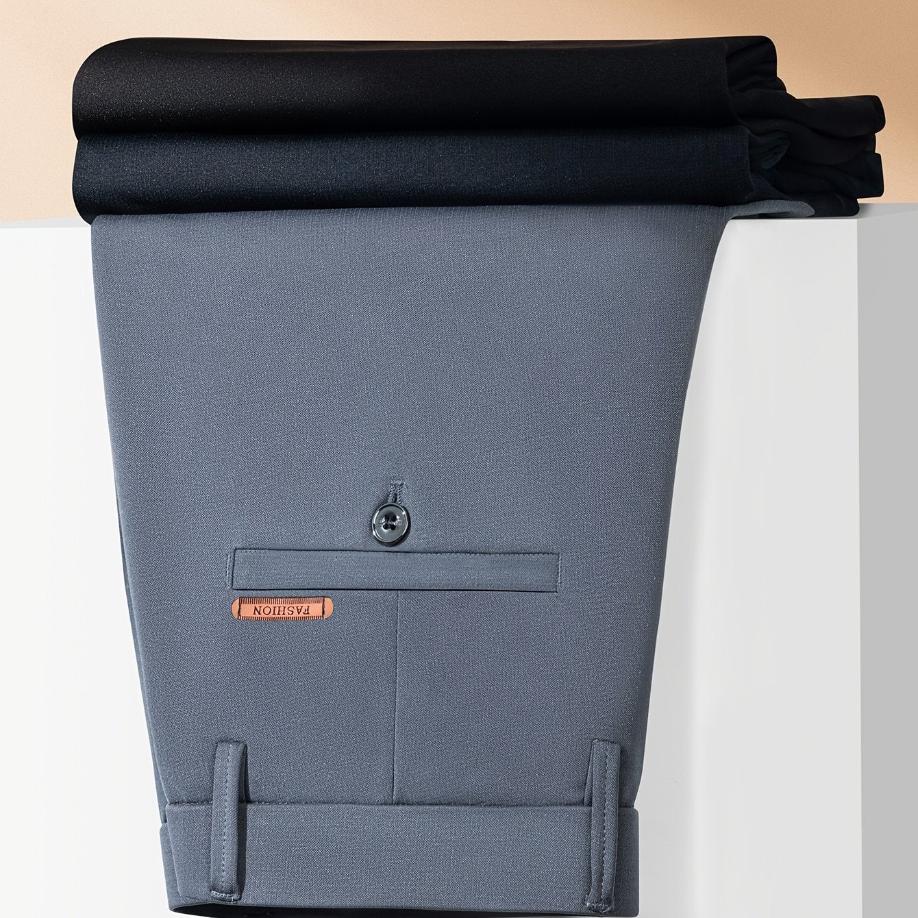 Pantalon habillé slim pour homme – coupe droite mi-haute, tissu stretch, fermeture à boutons, idéal printemps/automne, style business ou décontracté, texture lisse et élégante