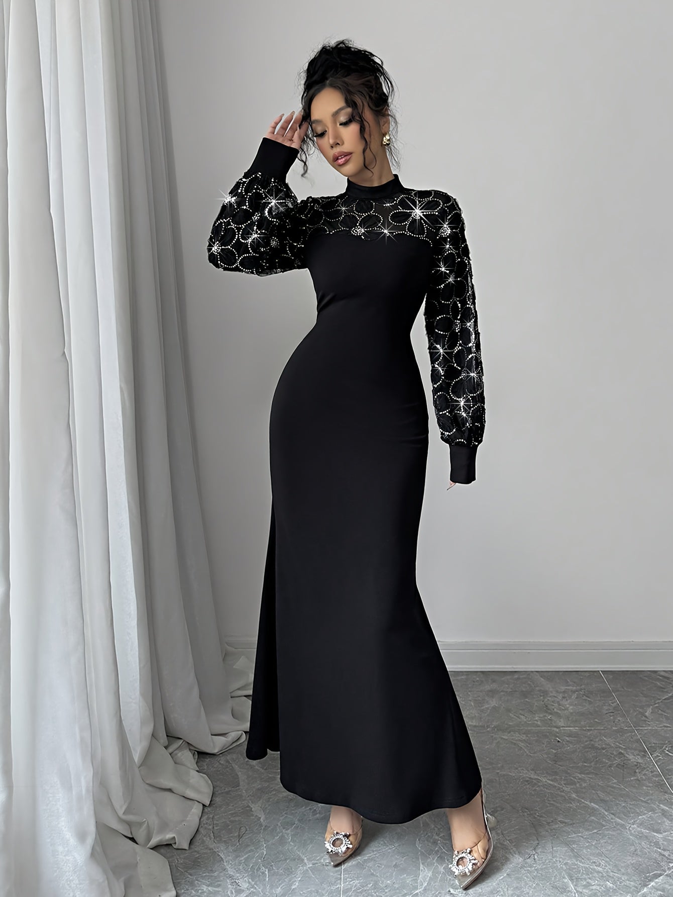 Robe Sirène Élégante Noire – Sequins, Superposition en Mesh Floral, Manches Longues, Taille Ajustée, Longueur Sol, Idéale Soirées et Événements Formels, Automne/Hiver