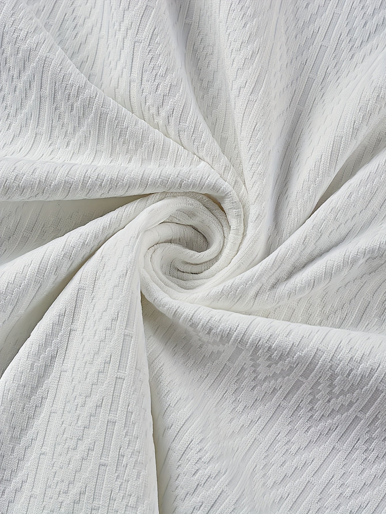 Men'S Textured Fabric Short-Sleeve T-Shirt with a Ribbed Collar And Cuffs, Perfect for Stylish Outdoor Sports And Casual Wear.