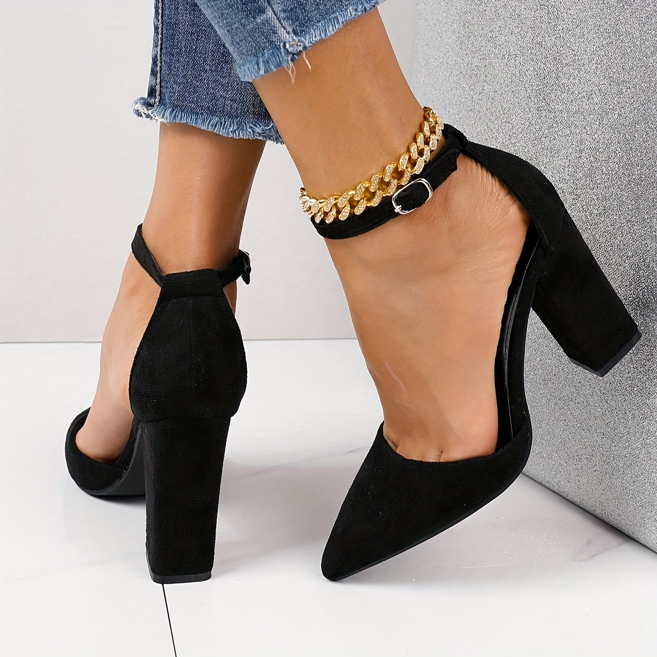 Chaussures Femme à Talons Pointus – Design Mode Ajouré