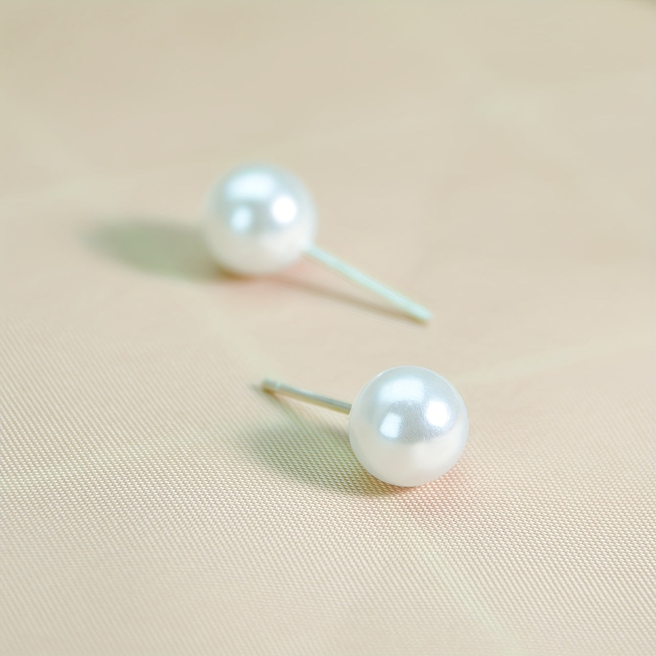 Lot de 3 Bijoux Femme Élégants – Collier et Boucles d’Oreilles Perles Imitation, Collier Multi-Rangs Ajustable, Perles Blanches, Style Minimaliste, Idéal Mariage, Soirée ou Quotidien, Cadeau Parfait pour Femme ou Petite Amie