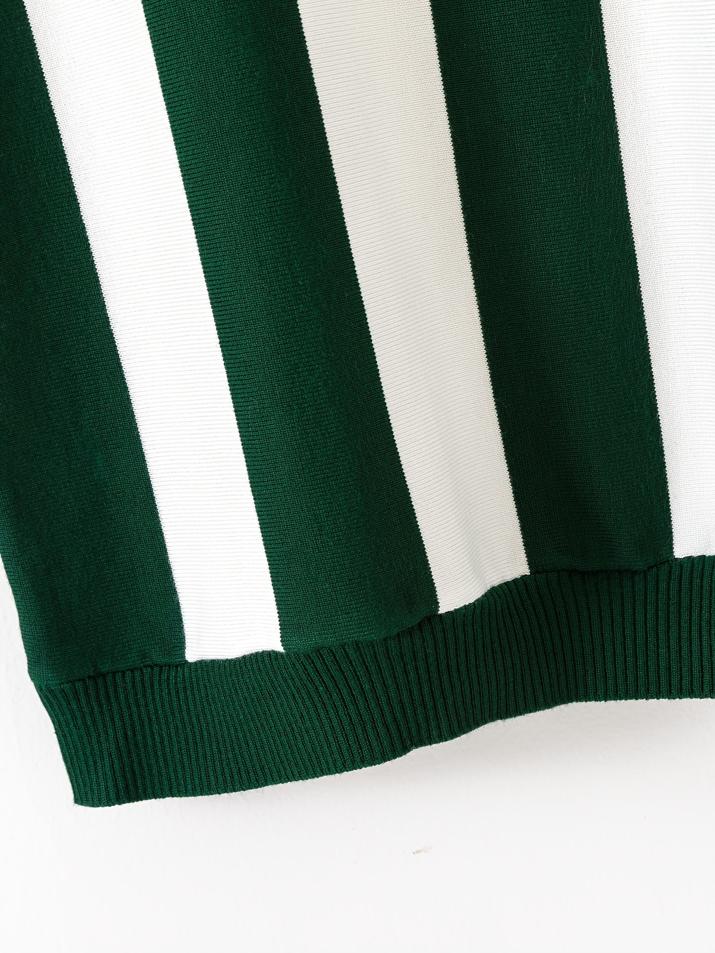 Men'S Striped Short-Sleeve Shirt for Spring And Summer, Suitable for Young And Middle-Aged Professionals, Featuring a Stylish Collar for Golf, Knit