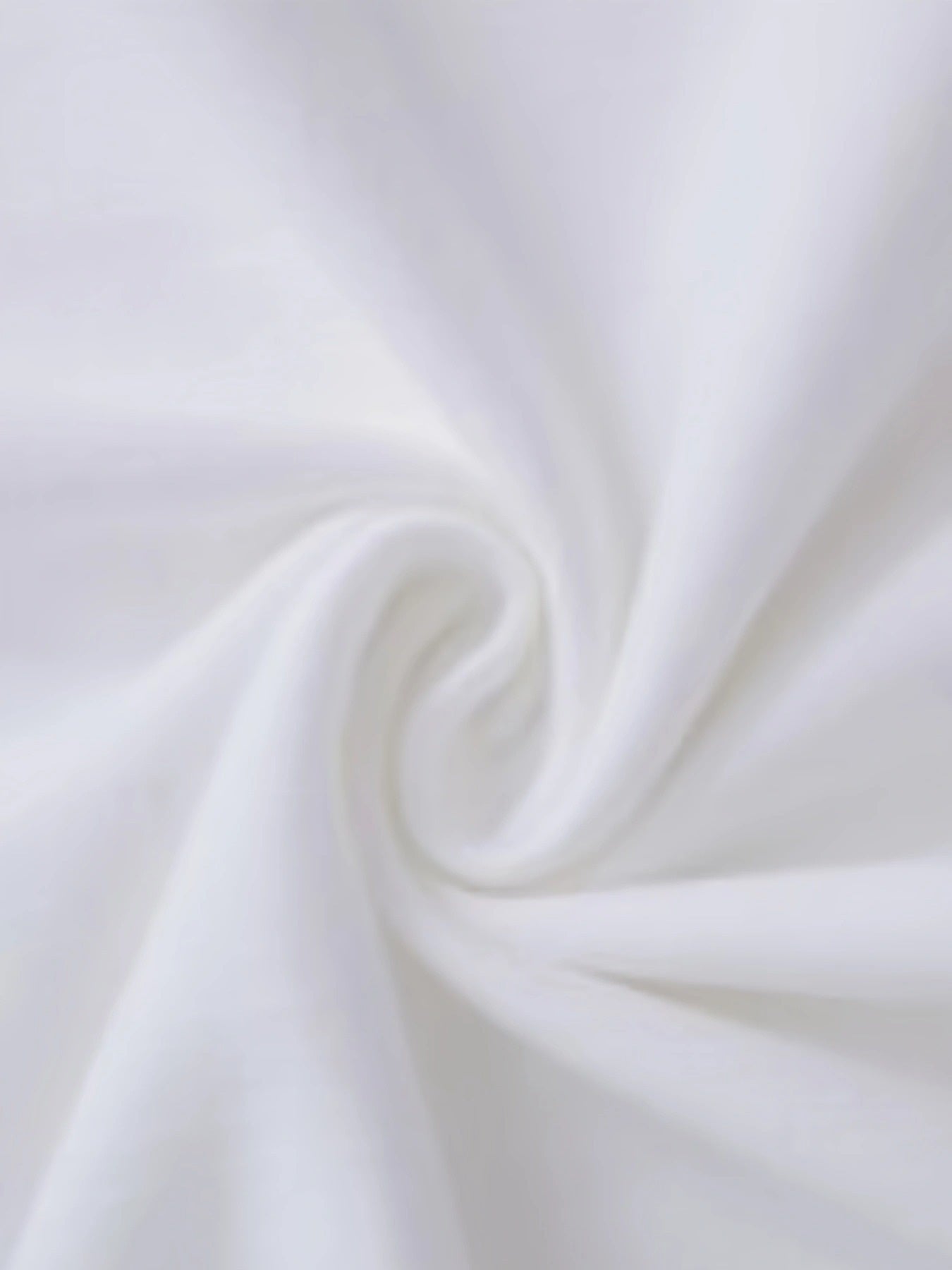 Custom-Made Men'S Short-Sleeve T-Shirt with Customizable Logos on The Chest, Back, And Sleeves. Breathable And Comfortable, Suitable As a Gift for Others, Work Uniforms, Team Apparel, Or Souvenirs.