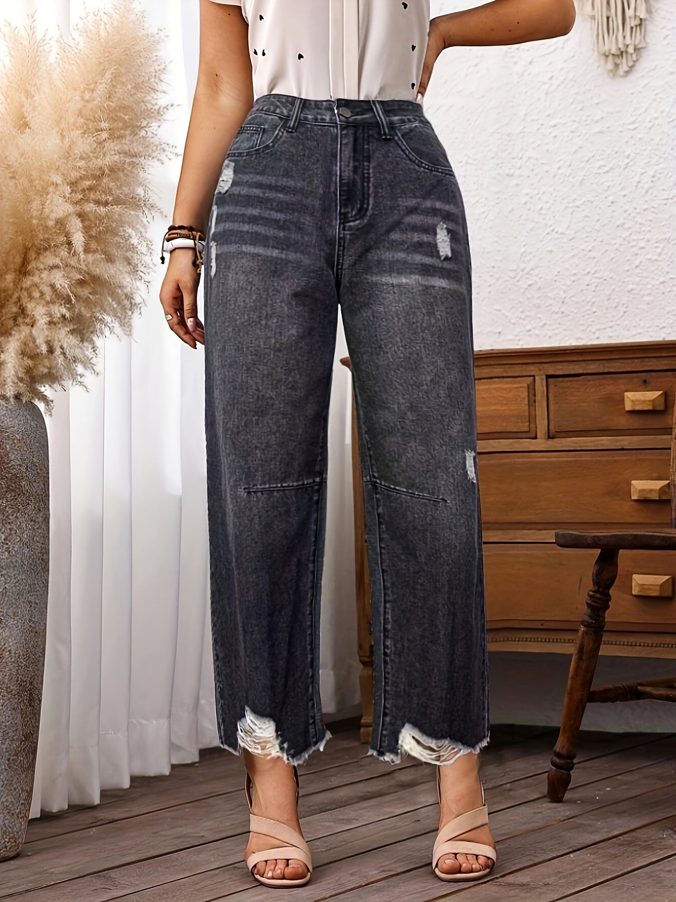 Jean en denim délavé non extensible pour femme - Coupe slim, taille mi-haute, poches obliques, ourlet déchiré avec revers usés et fermeture éclair intégrée, en tissu noir délavé