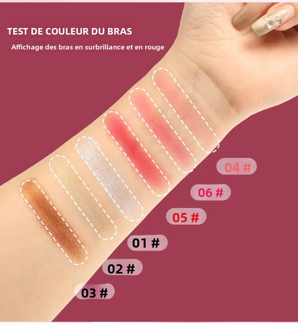 Blush 3D — Rose Tridimensionnel, Haute Brillance, Illumine Naturellement le Teint, Petites Pétales, Maquillage Nude