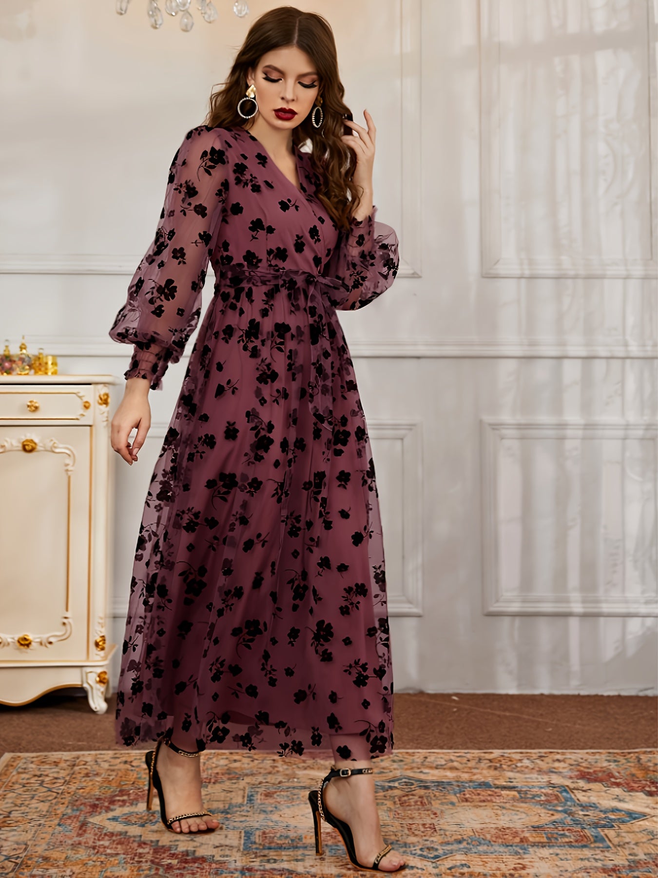 Robe Maxi Femme Élégante à Imprimé Floral – Coupe A-Line Fluide, Robe Formelle et Décontractée avec Ceinture Cintrante à la Taille, Manches Longues, Parfaite pour Mariages, Fêtes et Tenues Quotidiennes