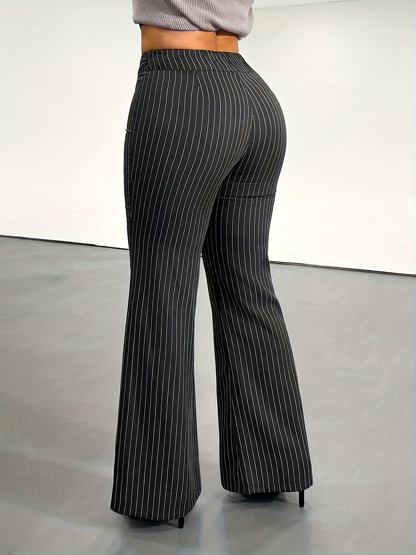 Pantalon Femme Jambe Évasée – Rayures Verticales Blanc/Noir/Navy, Tous Saisons, Bureau et Décontracté