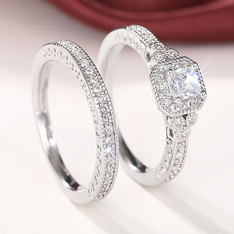 A Pair of Stylish And Luxurious Women'S Rings Featuring Copper Inlaid Synthetic Zirconia Stones, Perfect for High-End Sets, Engagement, And Couple'S Rings, Ideal As Holiday Or Anniversary Gifts.
