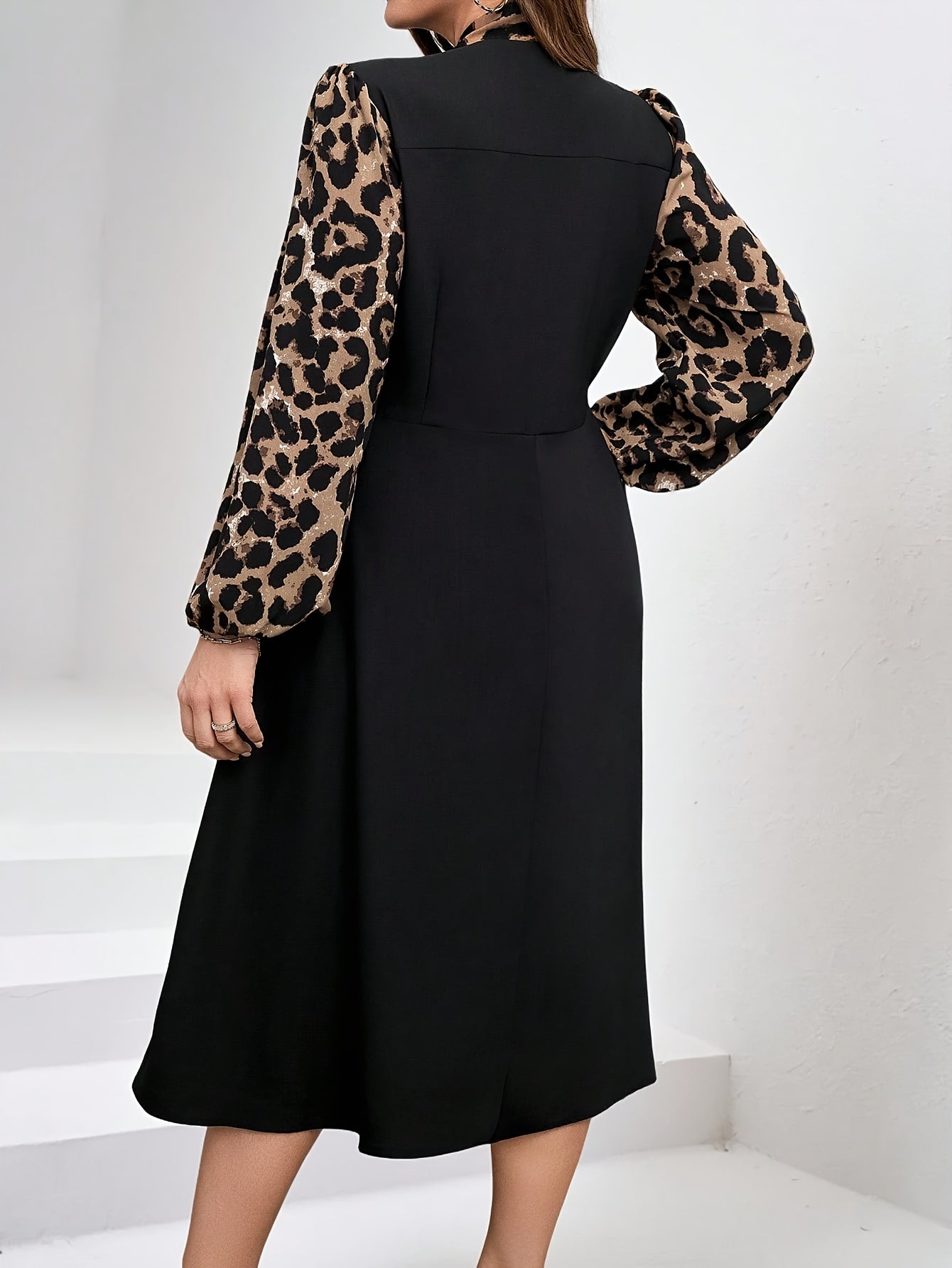 Plus Size - Plus-Size Black Leopard Print Patchwork Dress, Elegant for Everyday Wear, Suitable for Autumn And Winter.
