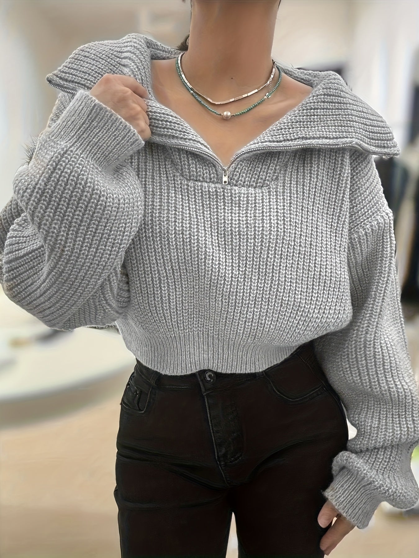 Pull court femme automne-hiver à demi-zip et manches lanterne – Pull côtelé élégant, coupe slim, tissu stretch mi-épais, lavable en machine, style décontracté chic, détail côtelé plié