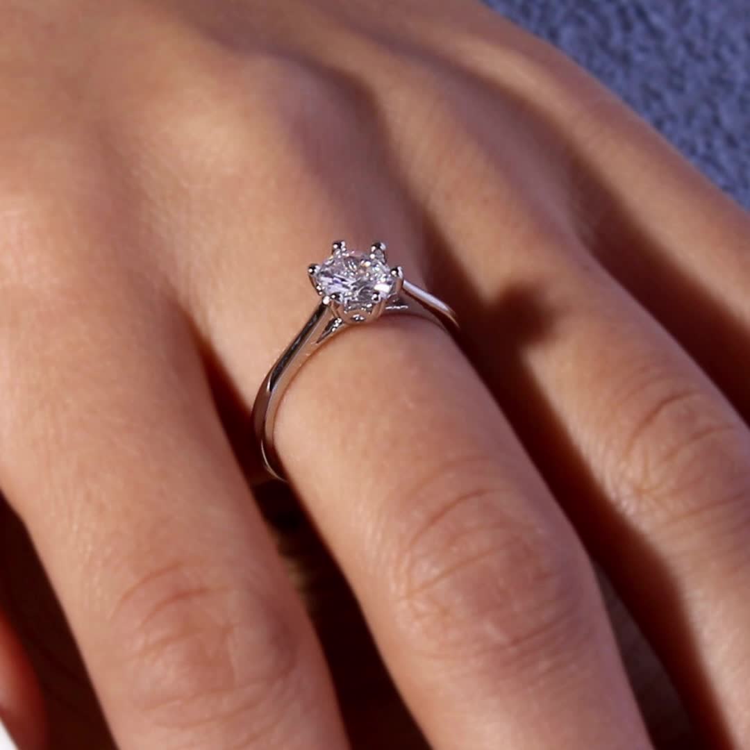 1pc Japanese & Korean Fashion Copper Ring with Six-Prong Setting - Adjustable Unisex Minimalist Design, White Golden Plated Synthetic Zirconia, Perfect for Daily Wear, Parties, Christmas & Halloween Gifts, Party Accessory, Mo