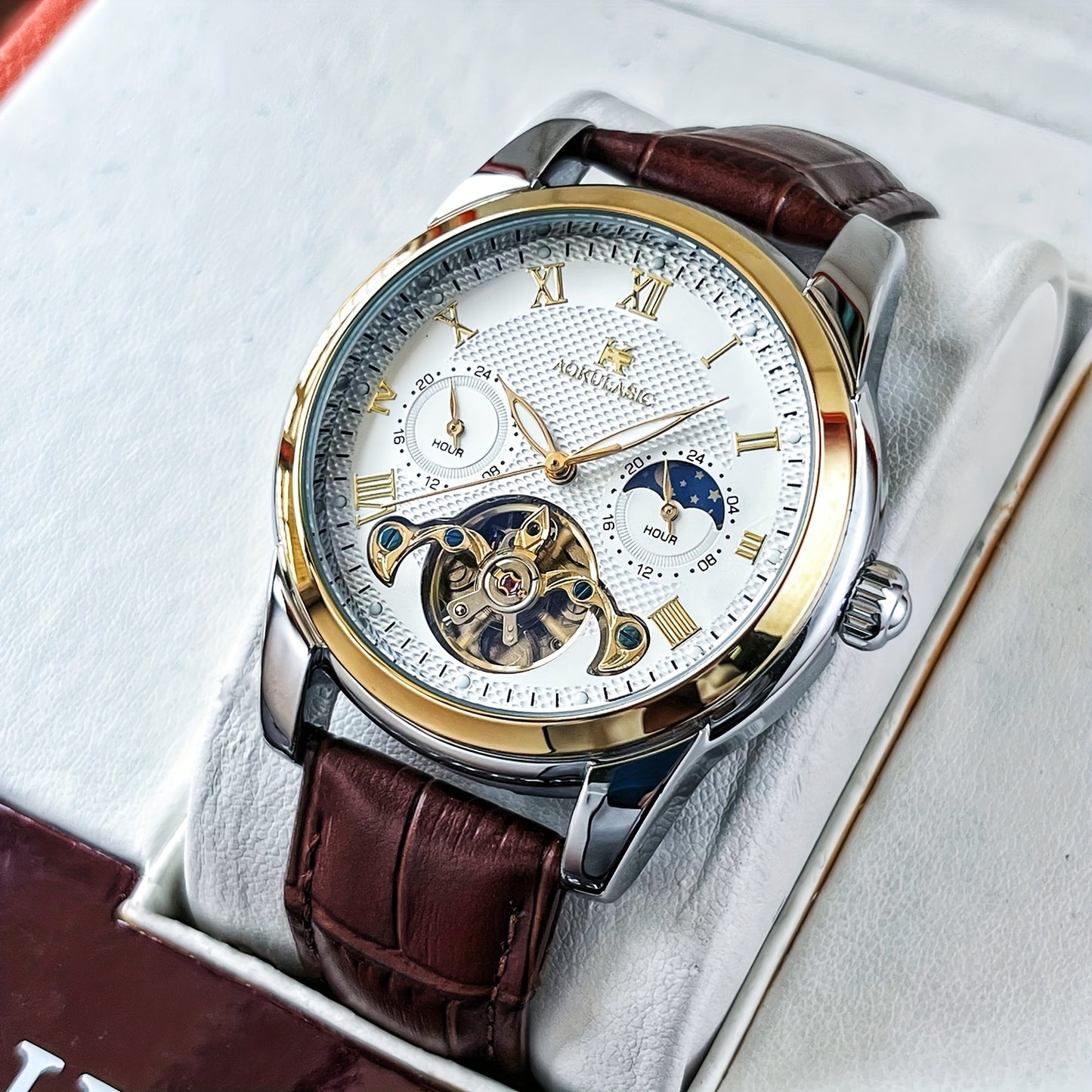 Luxury Automatic Mechanical Watch for Men - Fashionable and Versatile Casual Style - Light Luxury High-end Sun, Moon, Stars 24-Hour Function - Automatic Winding Luminous Hands - Business Demeanor Style - Gift for V