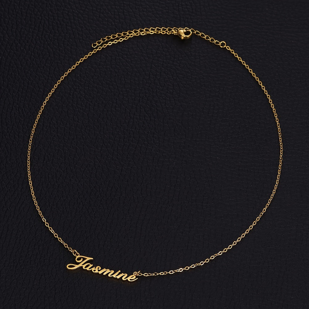 Collier personnalisé pour femmes et hommes, pendentif doré avec prénom en script cursif, bijou minimaliste unisexe, accessoire élégant pour tenue décontractée, chaîne délicate, parfait pour les amateurs de mode