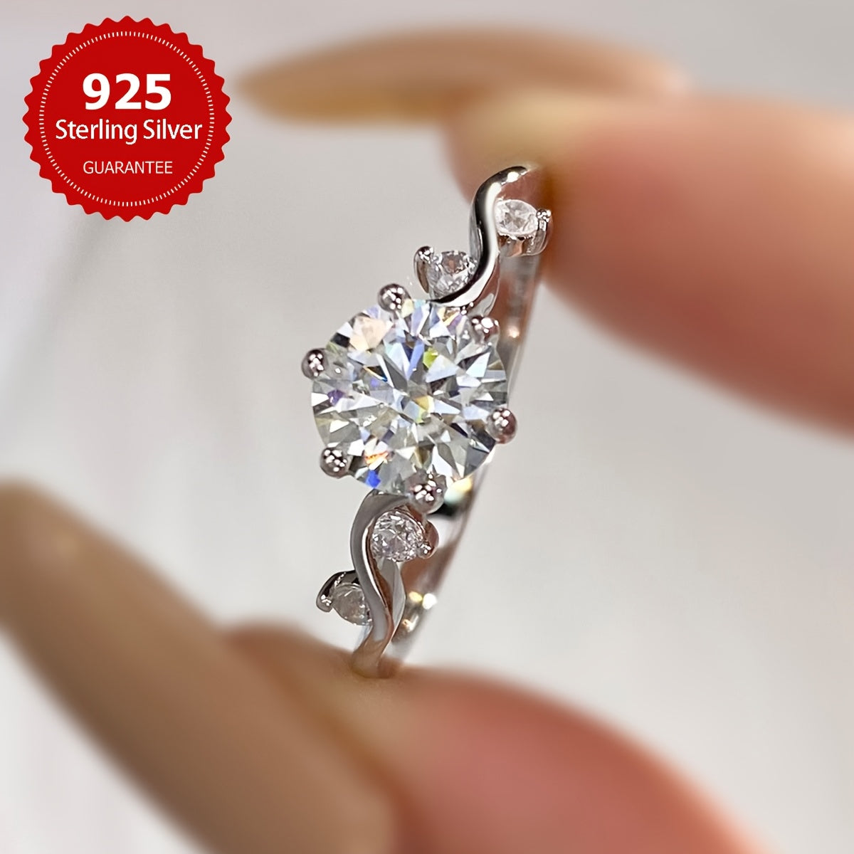This Is a Dazzling 1-Carat Moissanite Ring Made of S925 Sterling Silver, Perfect As a Promise Ring, Wedding Or Engagement Ring for Women. It Is Ideal for Wedding Season, Anniversaries, And Makes a Luxurious Gift for Occasions