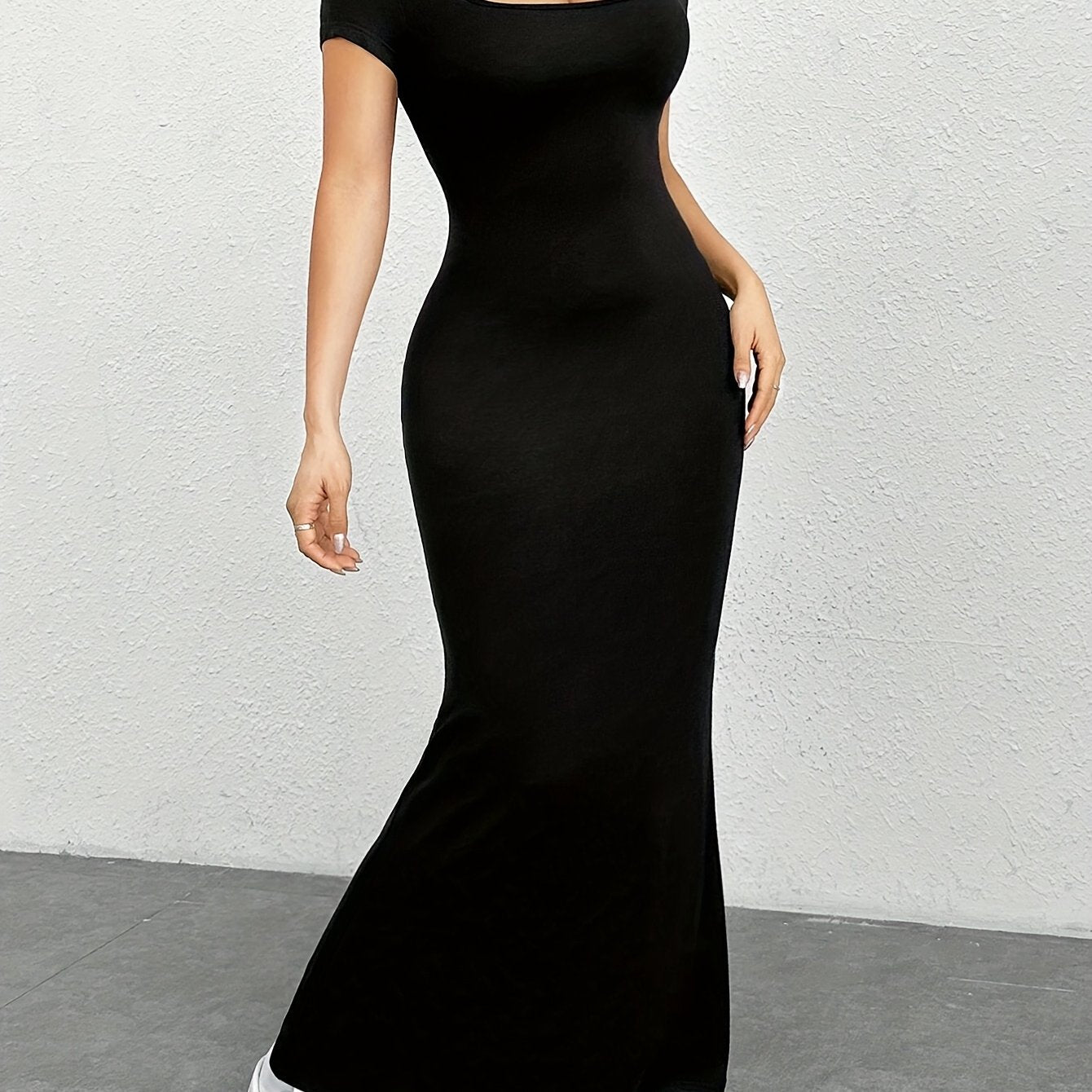 Summer·Oriental Women's Solid Color Square Neck Slim Dress