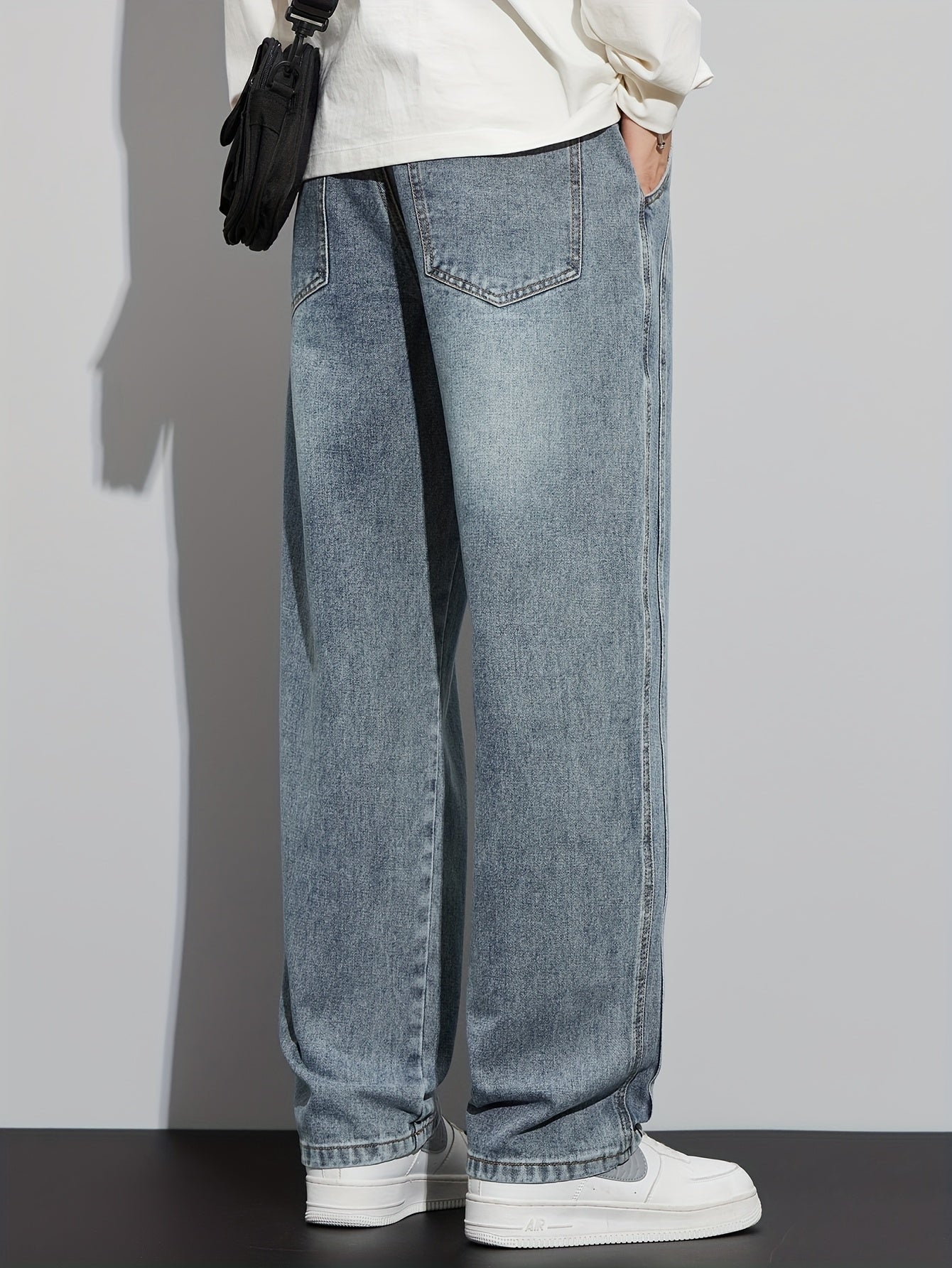 Jean Homme Délavé Résistant – Coupe Droite, Taille Mi-Haute, Poches Classiques, Bleu/Noir/Gris Foncé, Coupe Décontractée