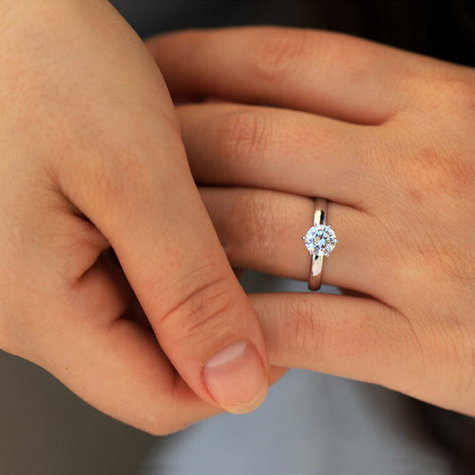 Simple Engagement Ring For Women, Golden Ring Finger Jewelry Gift Stainless Steel Ornament