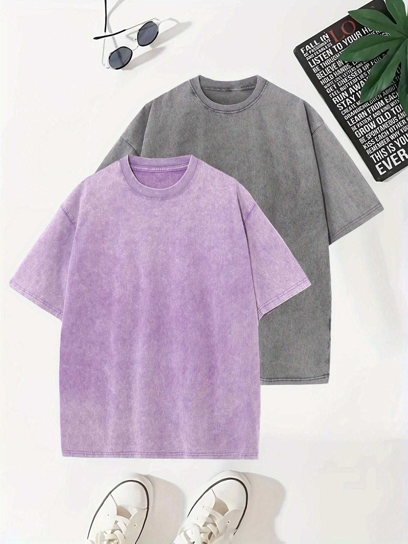 Set of 2 T-Shirts Made from Washed, Featuring a Vintage Heavy 100% Pure Fabric Weighing 240G, Designed in a Simple Retro Style for Casual Wear.