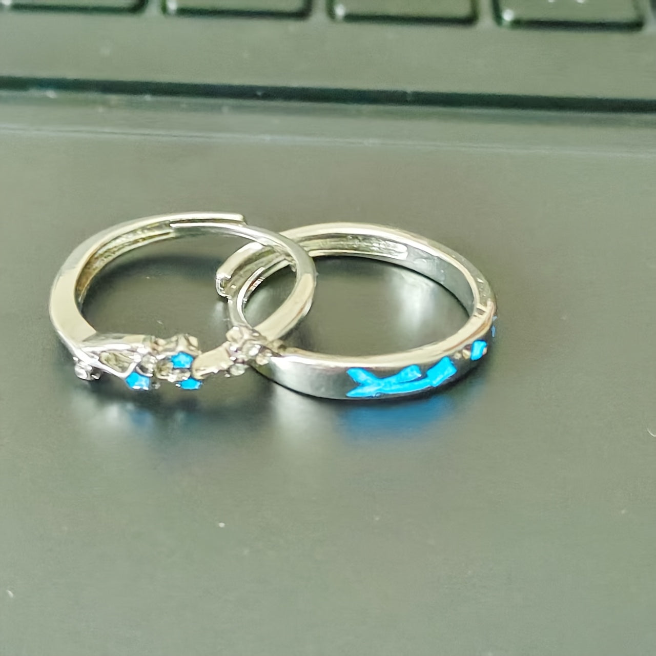 2pcs Couple Rings, Starry Night Luminous Pair Ring, Unique Design Premium Style Versatile Elegance Delicate Minimalist Chic Shiny Engagement Ring