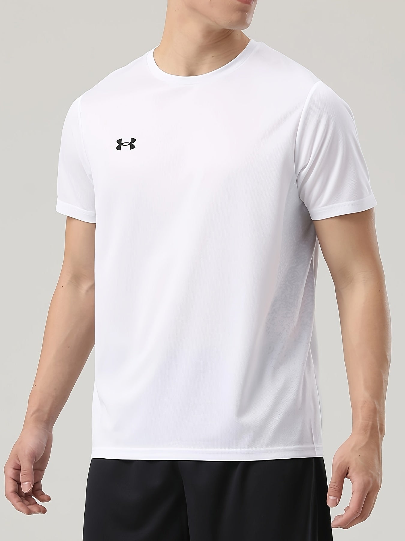 UNDER ARMOUR Men'S Quick-Dry Athletic T-Shirt - Breathable Moisture-Wicking Short Sleeve Tee with Contrast Color Block Design, Durable & Fade-Resistant for Gym, Beach, Casual Wear - Summer Essential for Men & Teens, Gym Appar