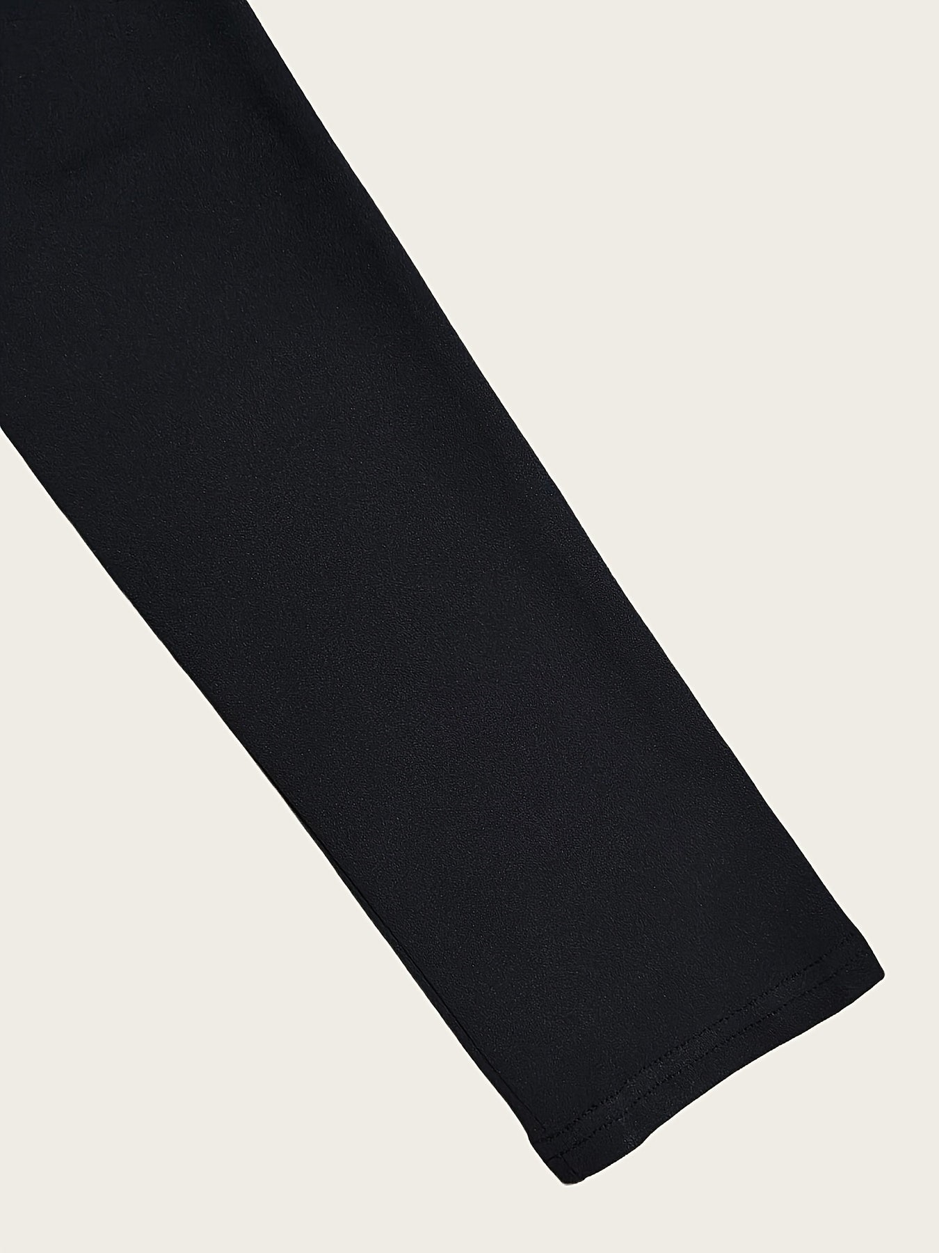 Robe Élégante Femme A-Ligne – Longue, Manches Longues, Base Évasée, Silhouette Sirène, Noire Unie, Robe de Soirée ou Mariage