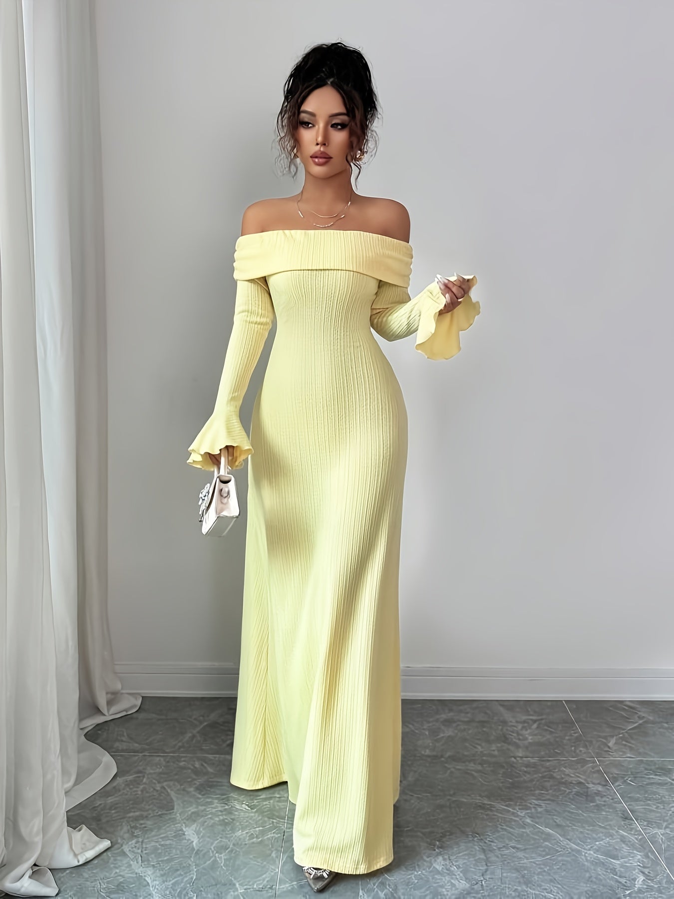 Robe Femme Élégante Épaules Dénudées / Une Épaule Manches Longues — Couleur Jaune Moutarde, Tenue Chic Formelle et Décontractée, Parfaite pour Soirées et Mariages Automne/Hiver