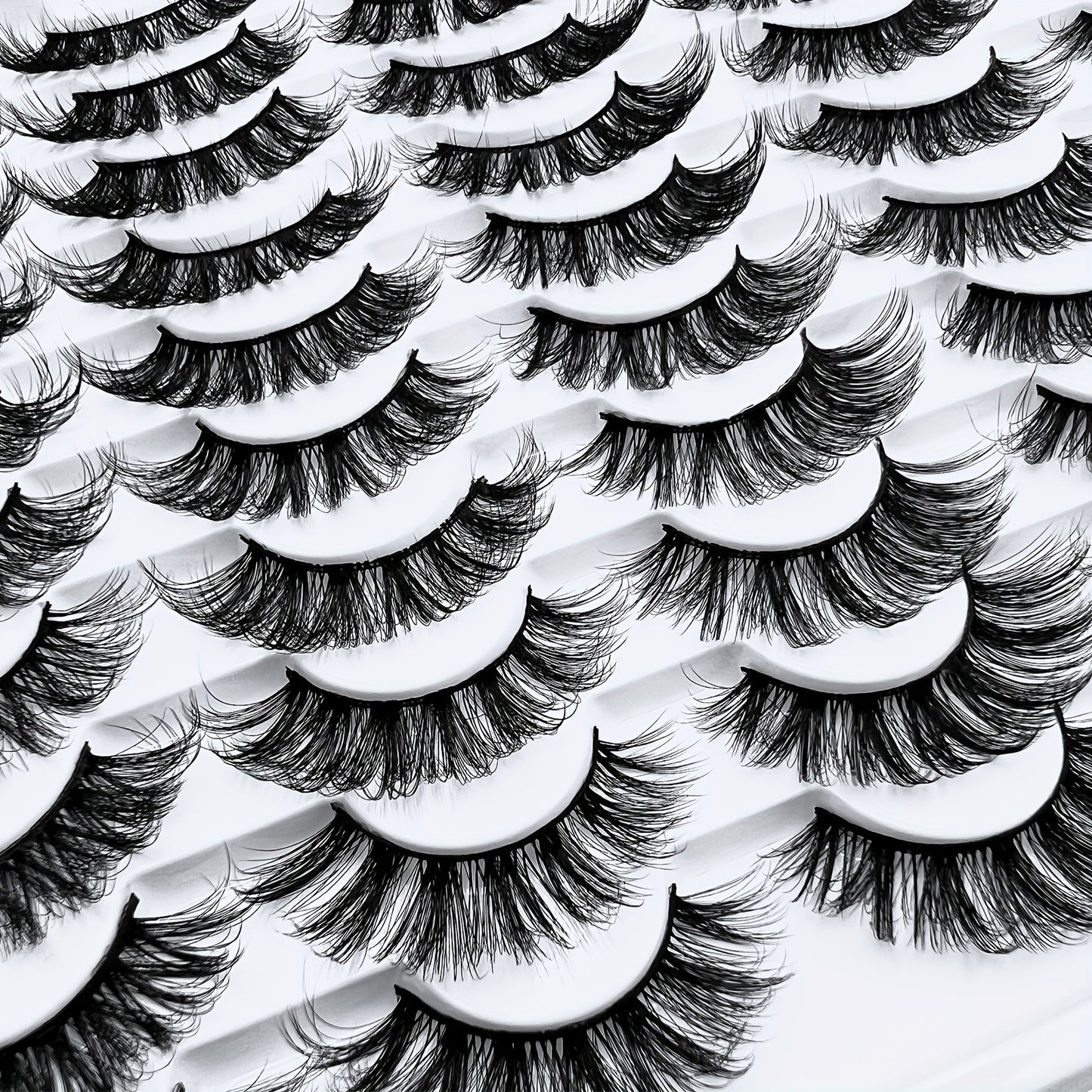 30 paires de faux cils noirs, assortiment de 3 styles : cils épais et bouclés, cils œil de chat et cils volumineux. Idéal pour le maquillage de tous les jours et de soirée.