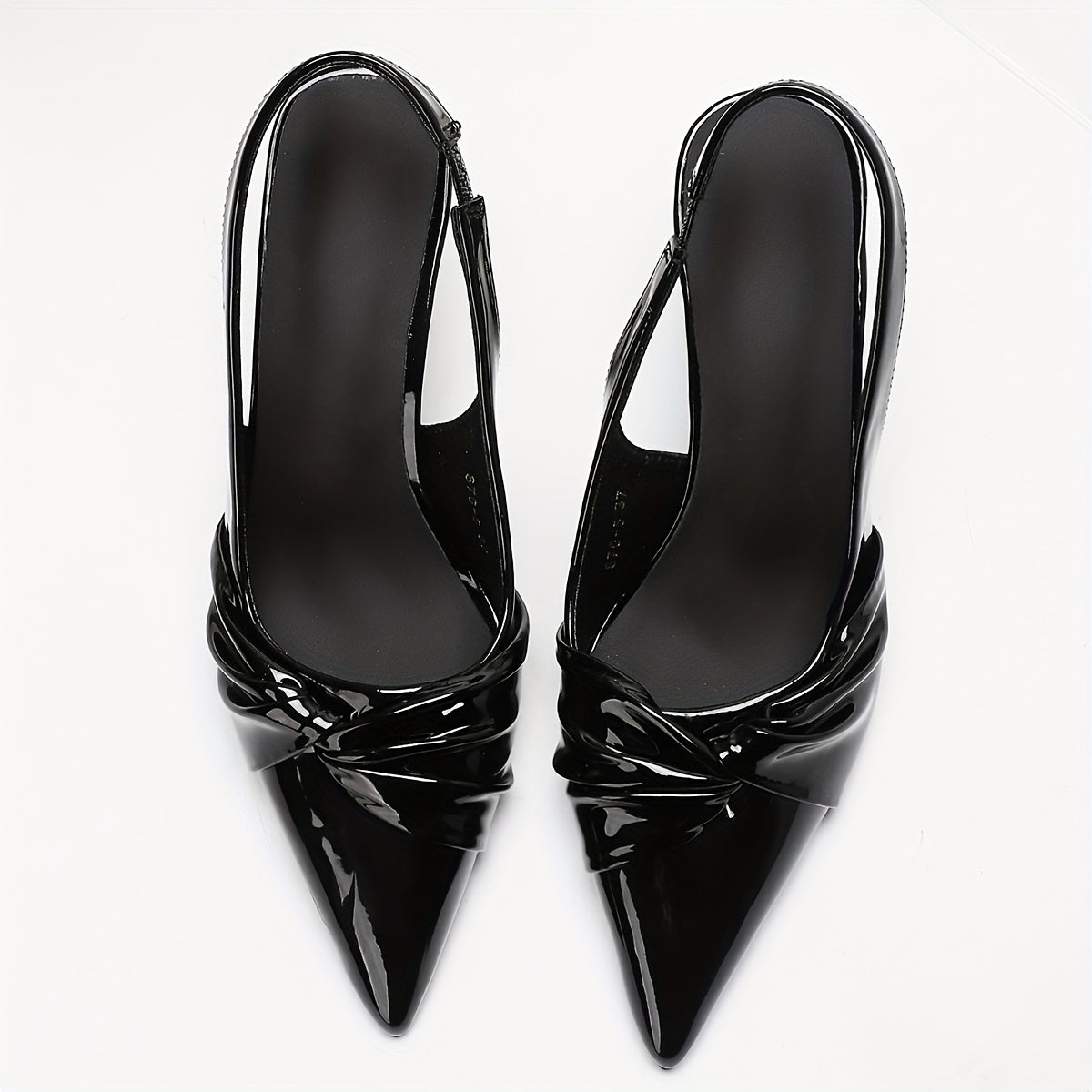 Sandales élégantes femme rouges – bout pointu, talon kitten, dessus imitation cuir, semelle en caoutchouc, chaussures à enfiler stylées pour toutes saisons, idéales pour événements, durables et chics