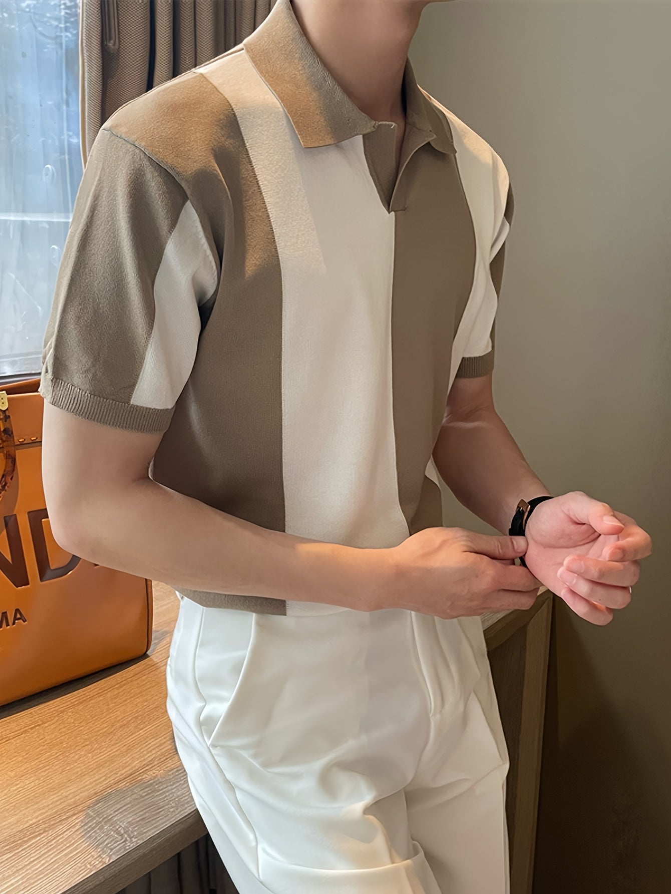 Men'S Casual Short-Sleeve Striped Color-Blocked Knit Polo, a Stylish And Sporty Top Suitable for Summer Golf And Business Attire.