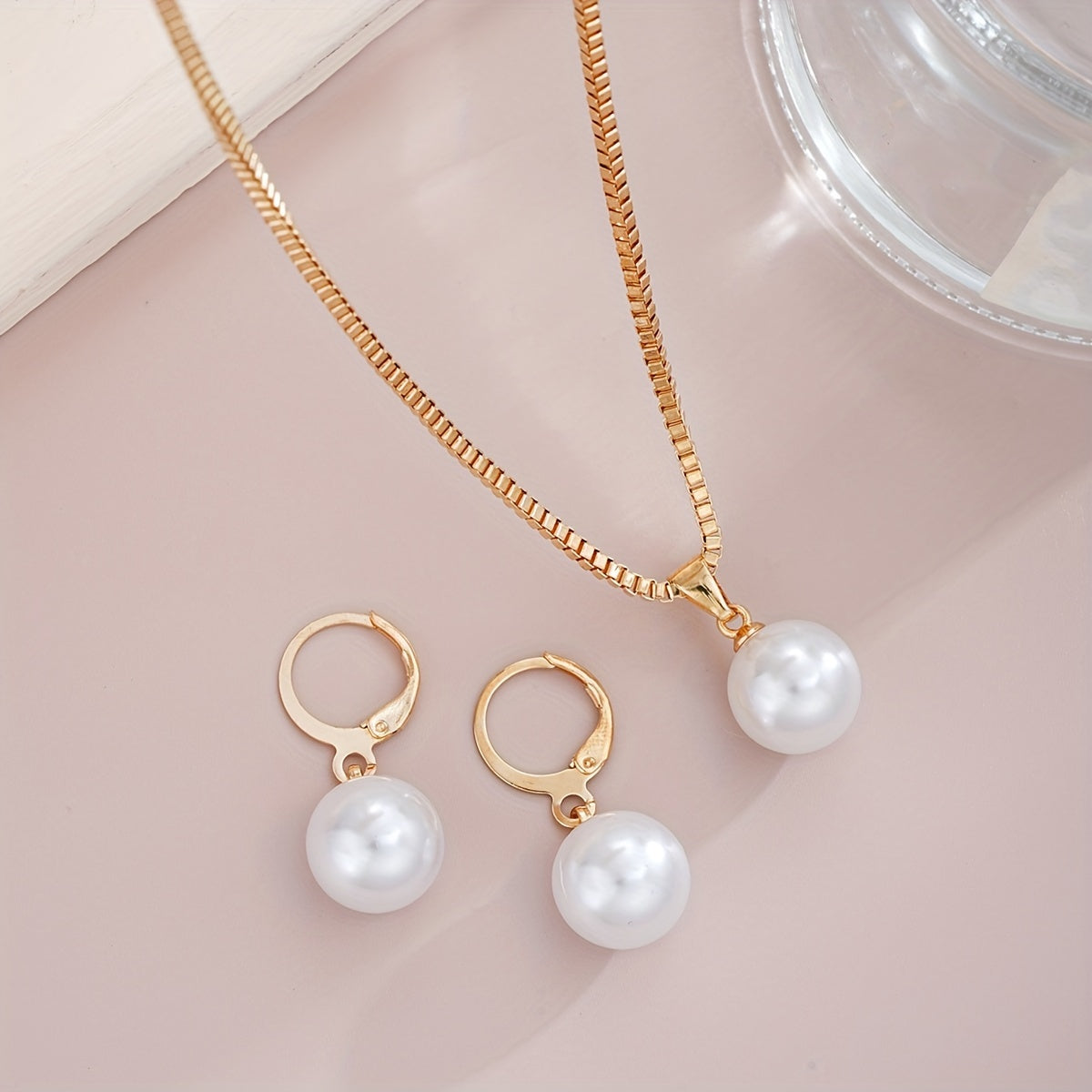 Ensemble de 3 bijoux élégants pour femme, style coréen simple, collier pendentif et boucles d’oreilles en perles imitation, en cuivre, parfait pour usage quotidien et vacances, accessoire polyvalent toute l’année