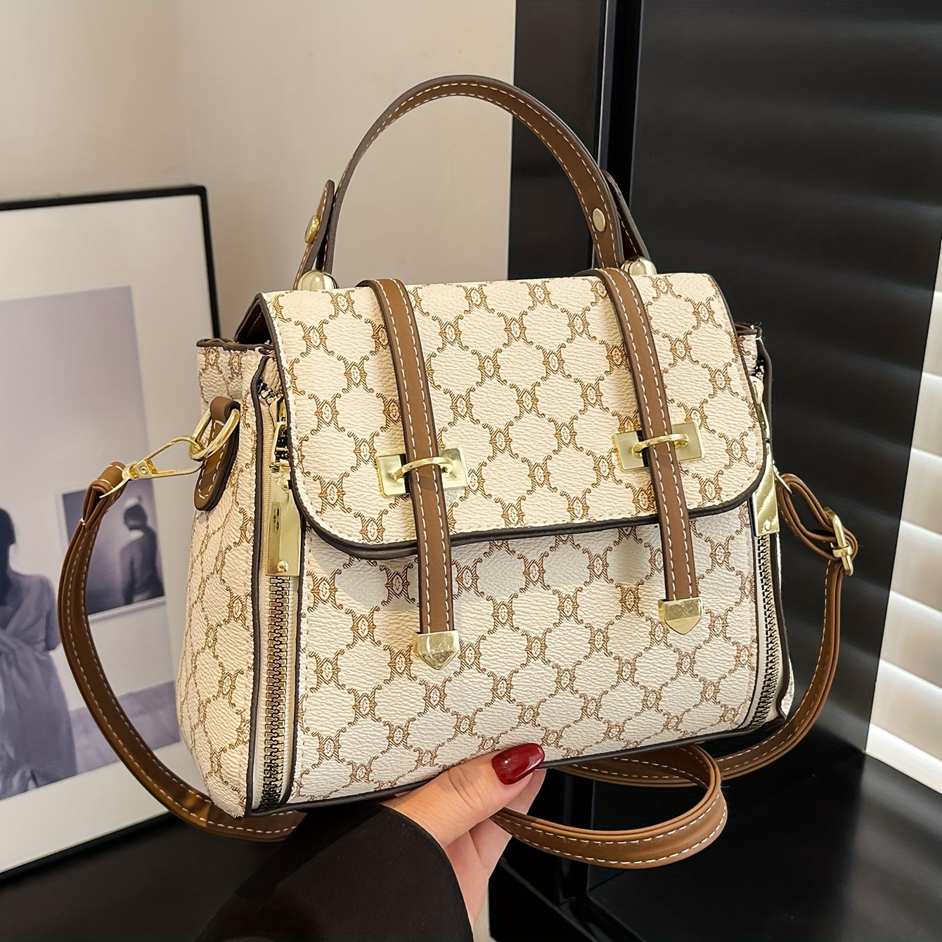 Sac à main grande capacité pour femmes– motif géométrique, fermeture magnétique, ferrures dorées, doublure polyester