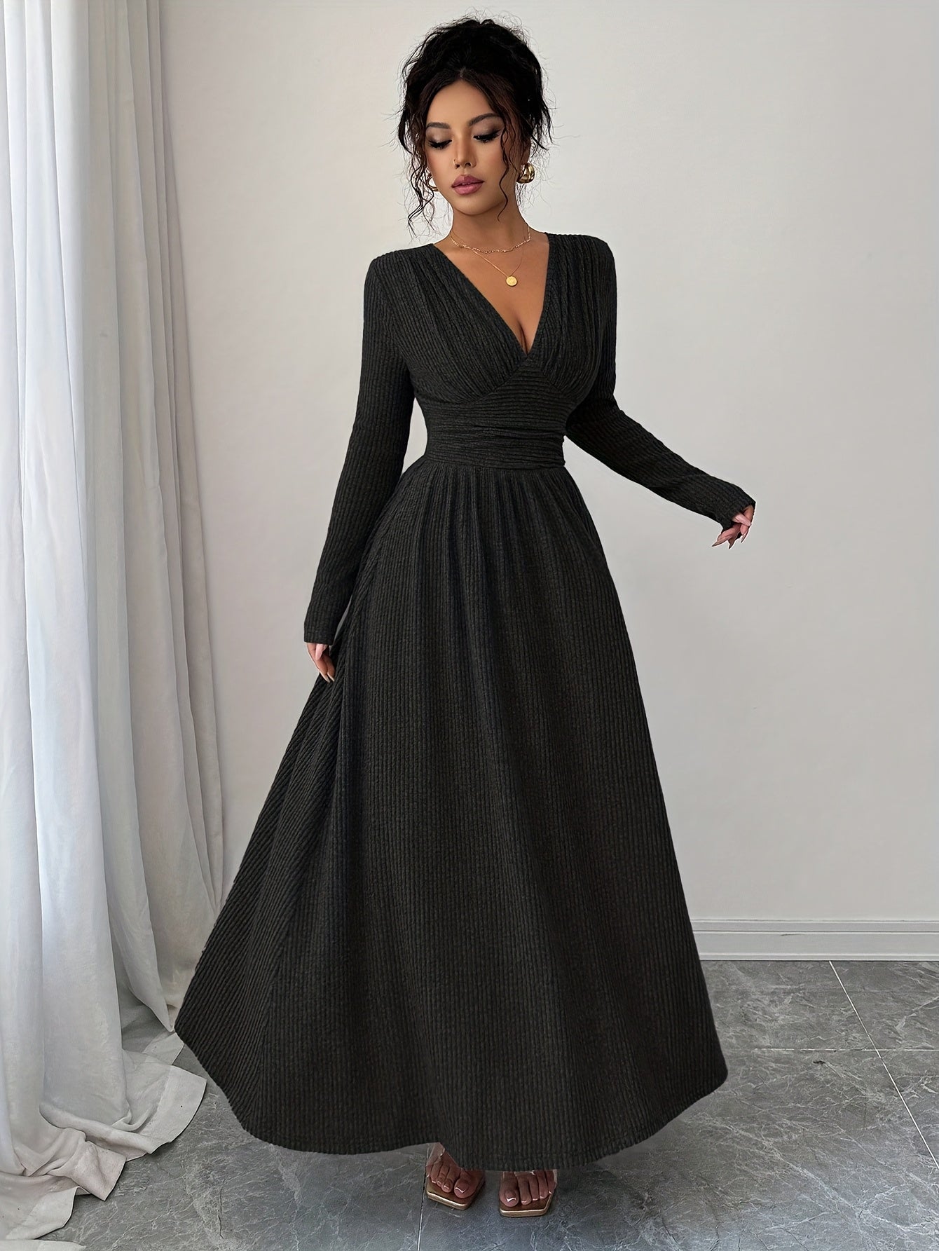 Robe Femme Élégante A-Line Maxi – Manches Longues, Col V, Robe Formelle et Quotidienne, Coupe Flatteuse pour Automne/Hiver, Bureau, Fête, Mariage, Tenues Quotidiennes, Robe Formelle et Décontractée, Port au Bureau, Ourlet à Volants, Look Stylé