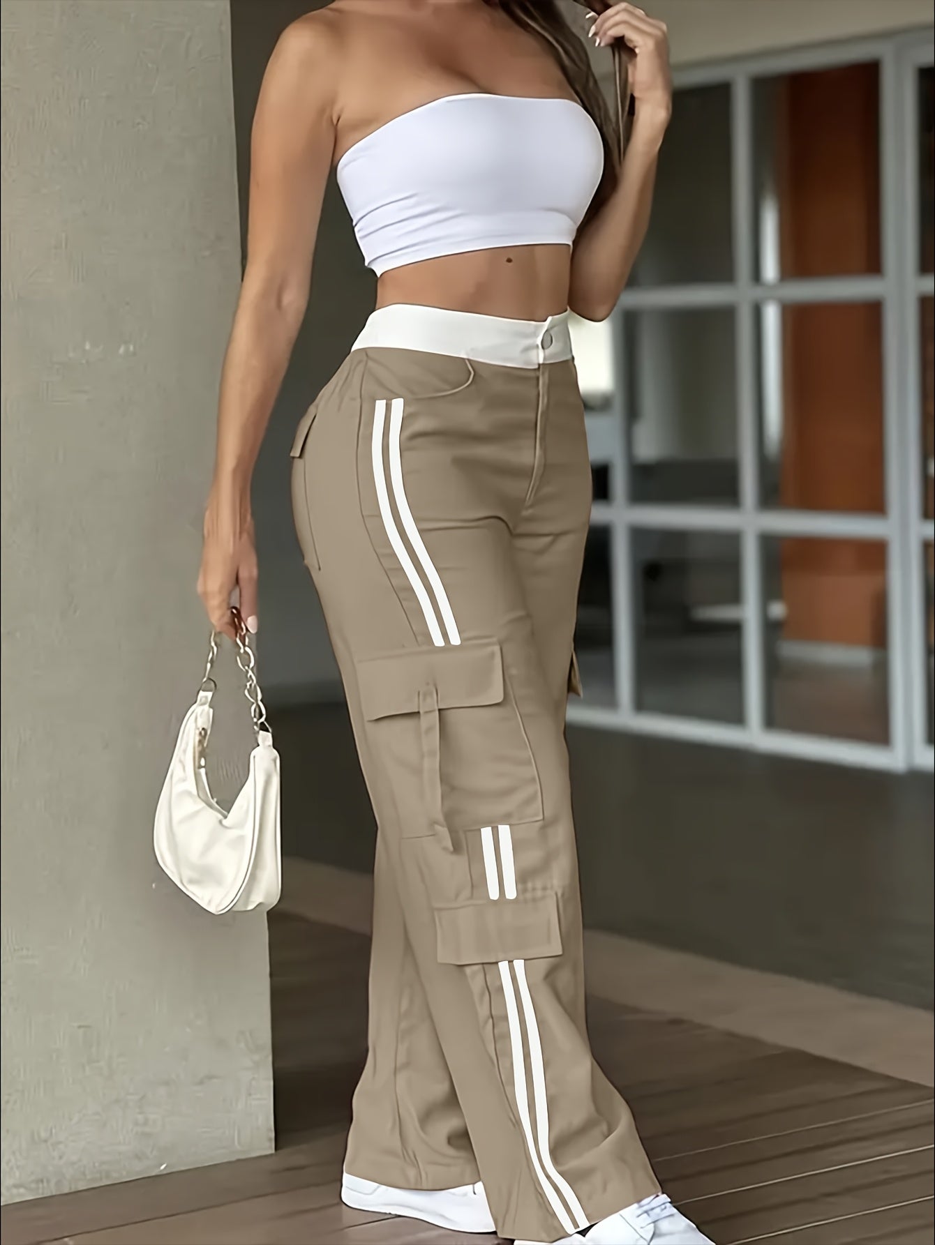 Pantalon Cargo Femme Robuste – Bandes Blanches et Grandes Poches, Tous Saisons, Sans Ceinture