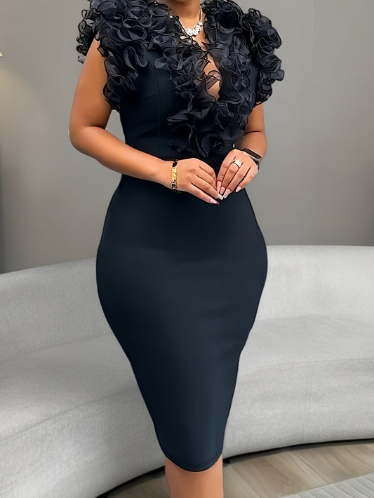 Robe Bodycon Noire Élégante – Sans Manches, Col V, Manches Volantées, Détails en Dentelle, Tissu Extensible, Grande Taille