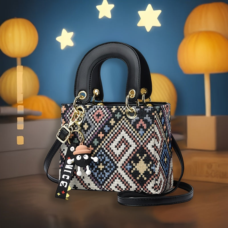 Sac à bandoulière tissé – petit, pendentif poupée, grand compartiment