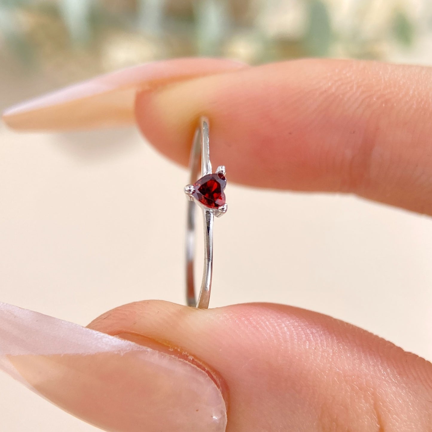 1pc minimalist heart ring S925 Sterling Silvery Promise Wedding EngaSynthetic Gemstoneent Rings for Women Wedding Season Jewelry Anniversary Solitaire Ring Thanksgiving Valentine's Day Gift for Ladies