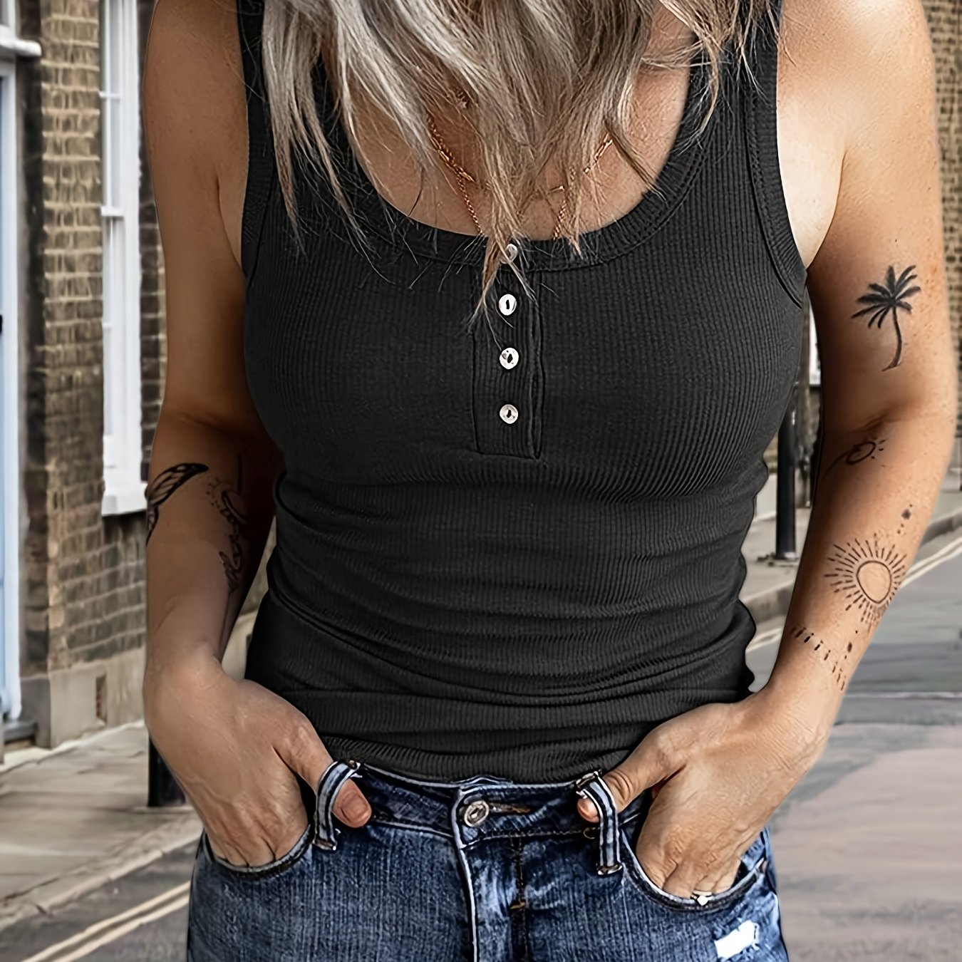 Top sans manches sexy pour femmes – Col rond, rose pastel, léger, patte de boutonnage, texture côtelée, lavable en machine, parfait pour plage, casual ou tenues habillées