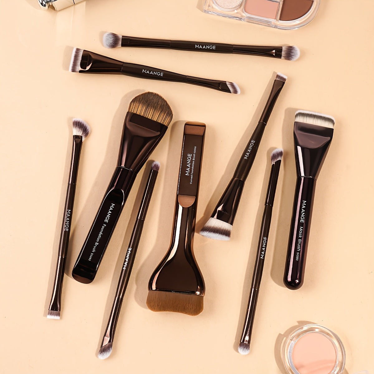 Kit 9 Pinceaux de Maquillage + 2 Éponges – Doux & Facile pour Débutants