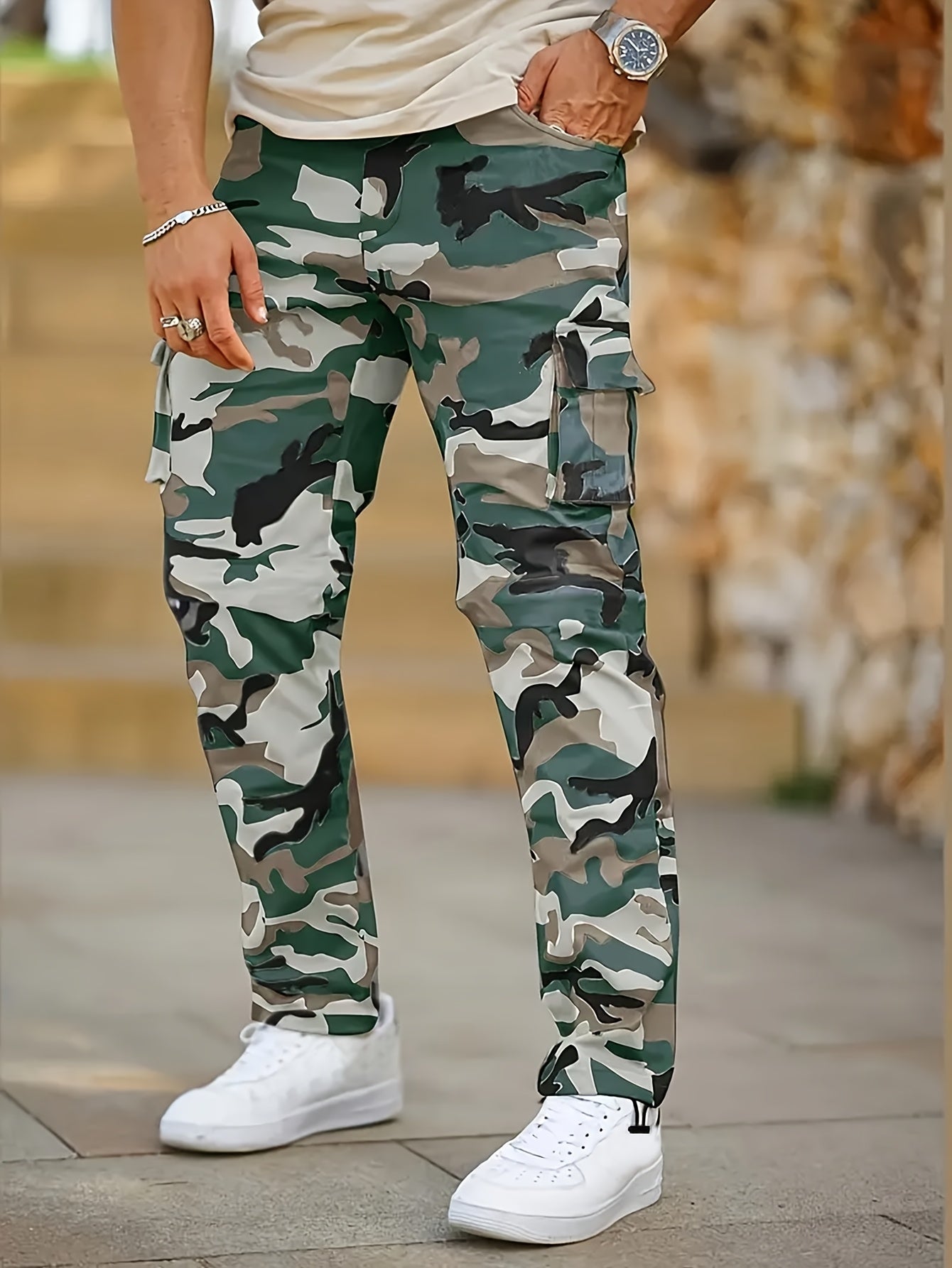 Pantalon Cargo Homme Camouflage – Coupe Ample, Multi-Poches, Taille à Cordon, Vert/Noir/Blanc