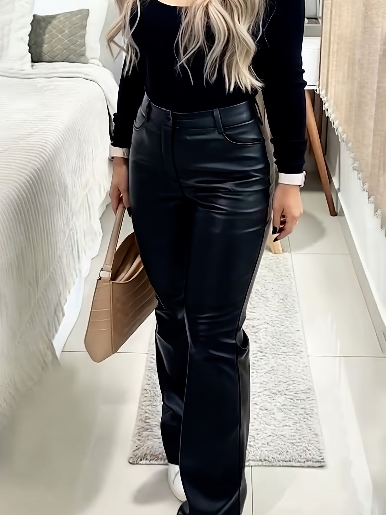 Pantalon Femme Élégant Taille Haute – Jambe Large Effilée, Noir Brillant, Longueur Sol, Printemps/Été, Bureau et Soirée