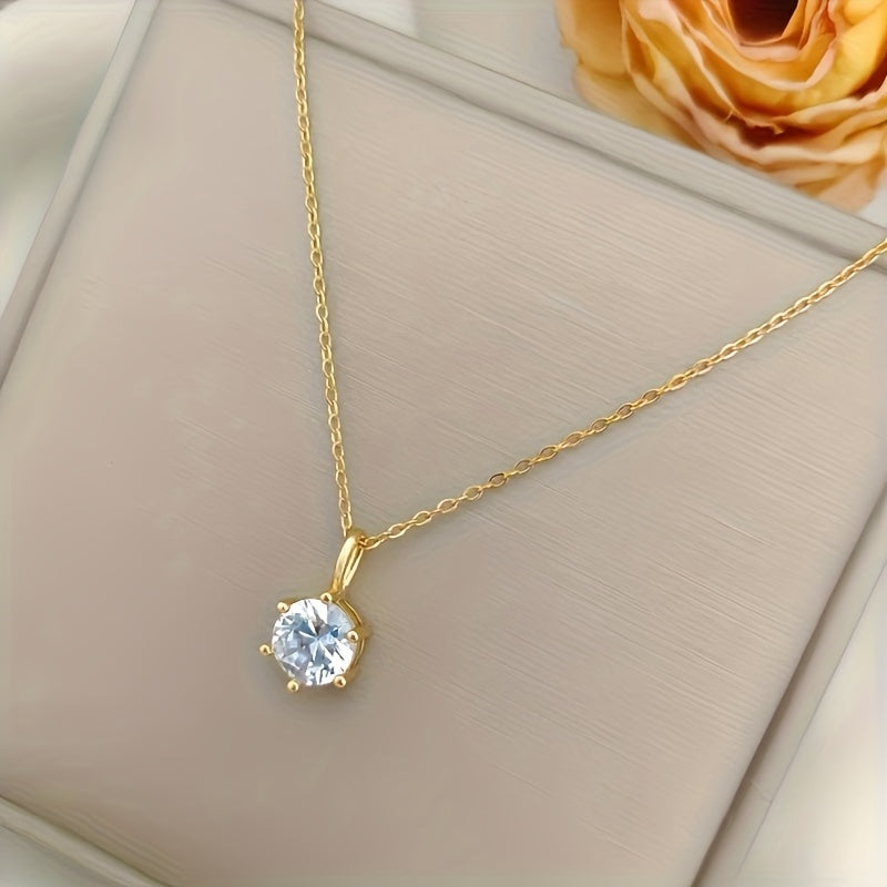 Collier Femme Élégant – Pendentif Strass en Acier Inoxydable Plaqué Or 18K, Hypoallergénique, Idéal Quotidien et Cadeau, Bijou Polyvalent, Minimaliste et Durable