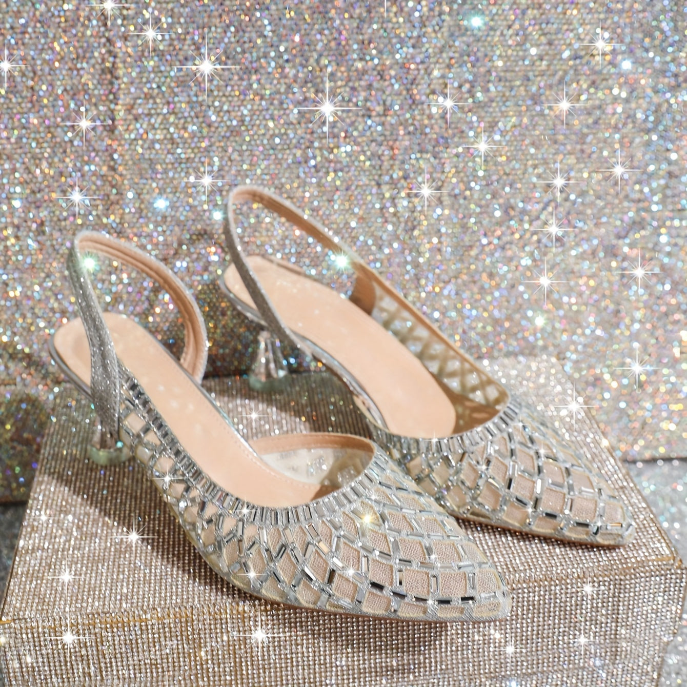 Sandales à Talons Hauts pour Femme avec Strass – Bout Pointu, Bride à la Cheville, Motif Géométrique, Talon Évasé, Revêtement PU