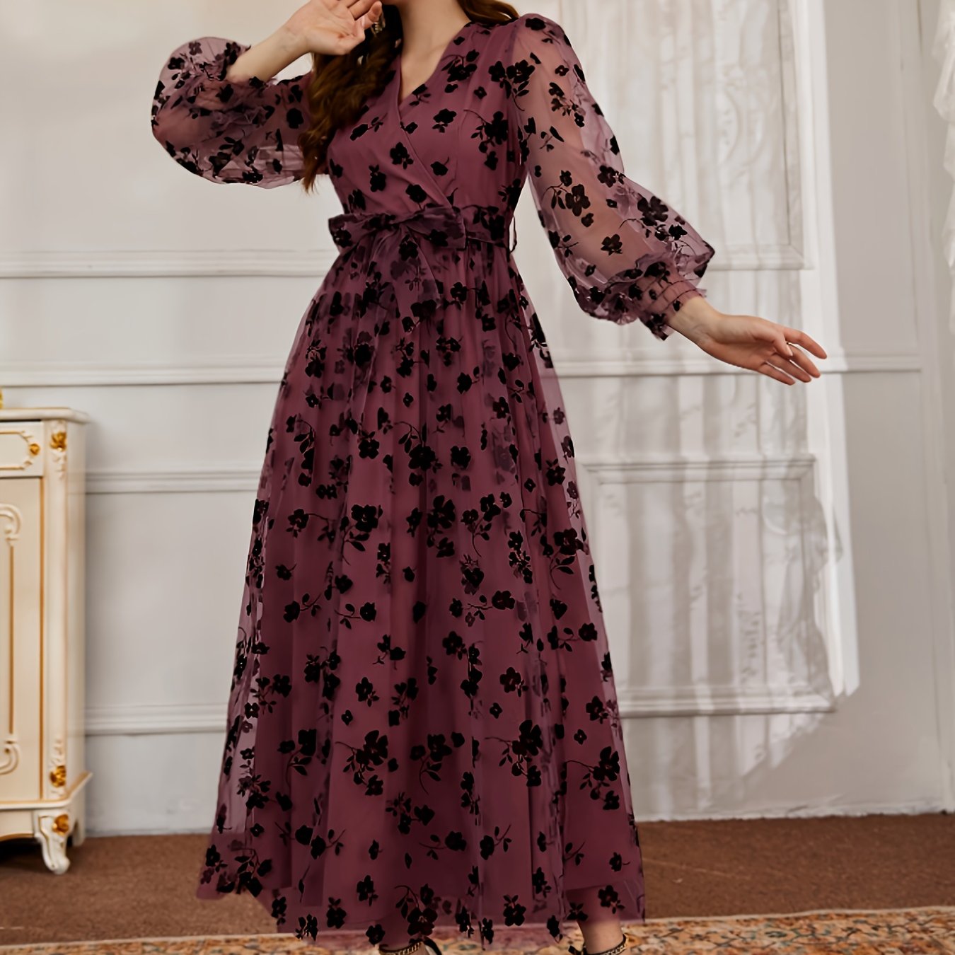 Robe Maxi Femme Élégante à Imprimé Floral – Coupe A-Line Fluide, Robe Formelle et Décontractée avec Ceinture Cintrante à la Taille, Manches Longues, Parfaite pour Mariages, Fêtes et Tenues Quotidiennes