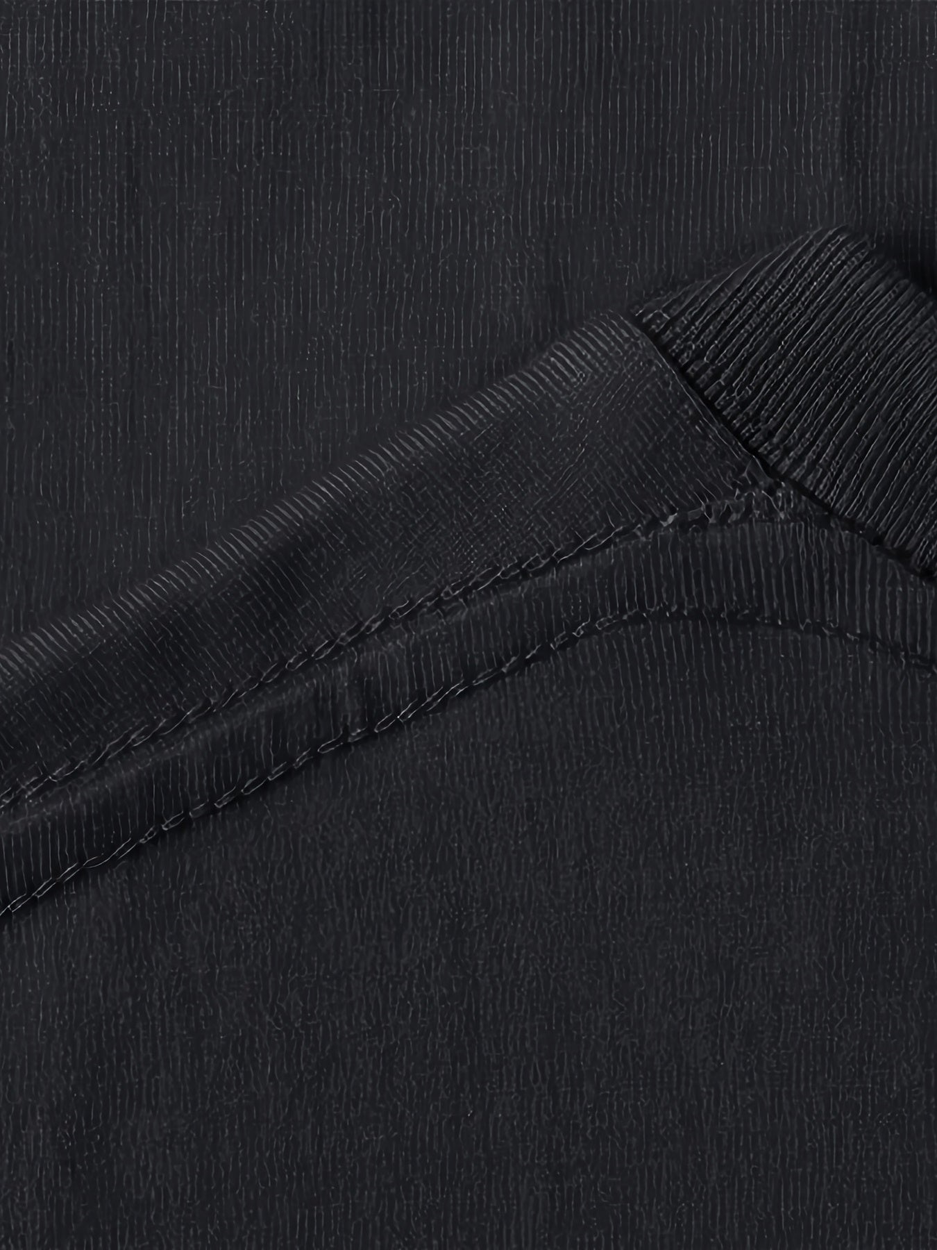 Men'S Heavyweight T-Shirt - Black Graphic Tee with Red Roses & Newspaper Print, Loose Fit Casual Shirt for Everyday & Formal Outfits - Breathable Summer Top for Teens & Adults - Everyday Essential Wardrobe Staple, Relaxed Out