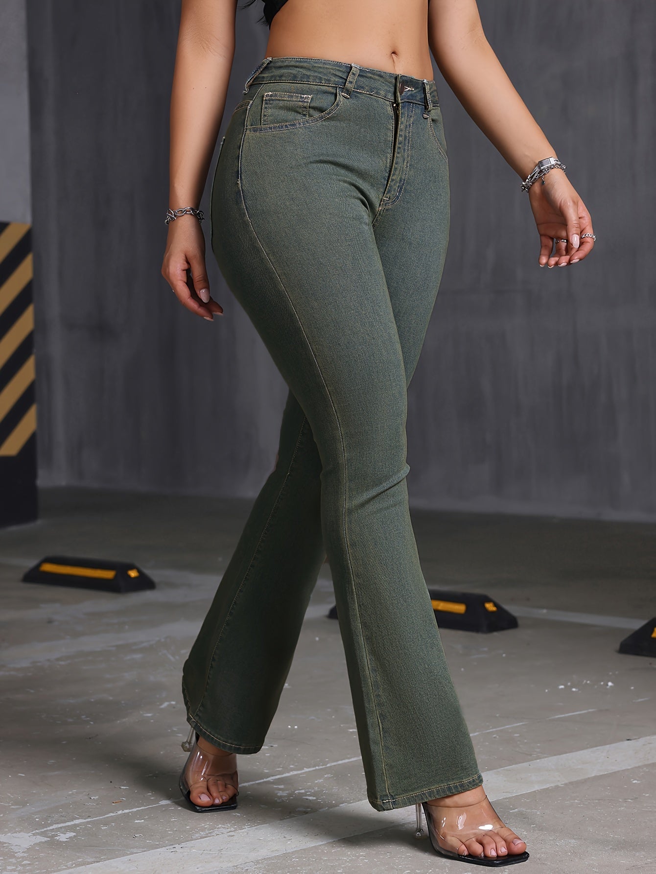 Jean stretch pour femme - Pantalon en denim uni sexy à jambes évasées, avec poches, idéal en toute saison