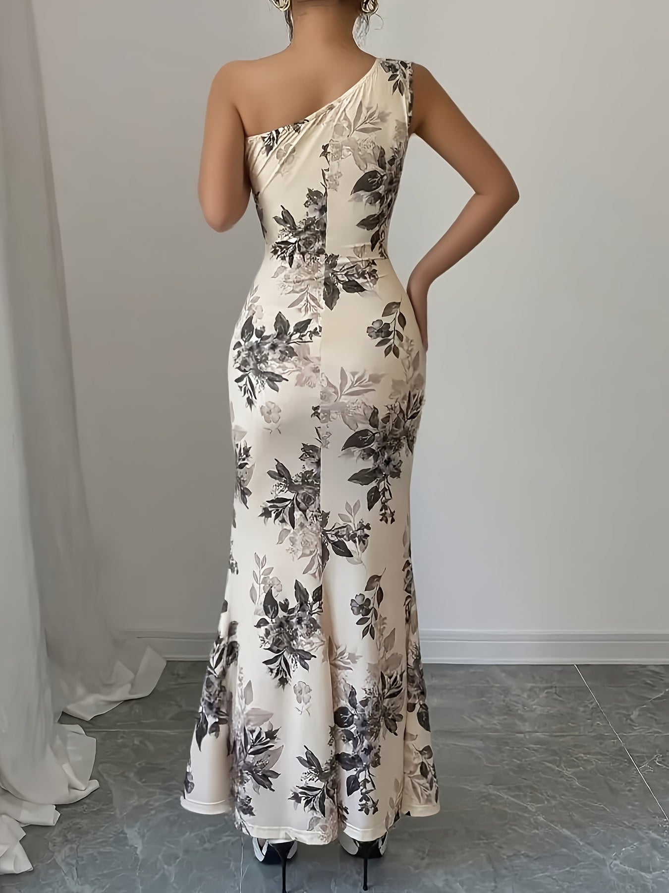 Women's Floral Print Asymmetrical Shoulder Ruffle Design Mermaid Hem Elegant and Delicate Party Date Dress