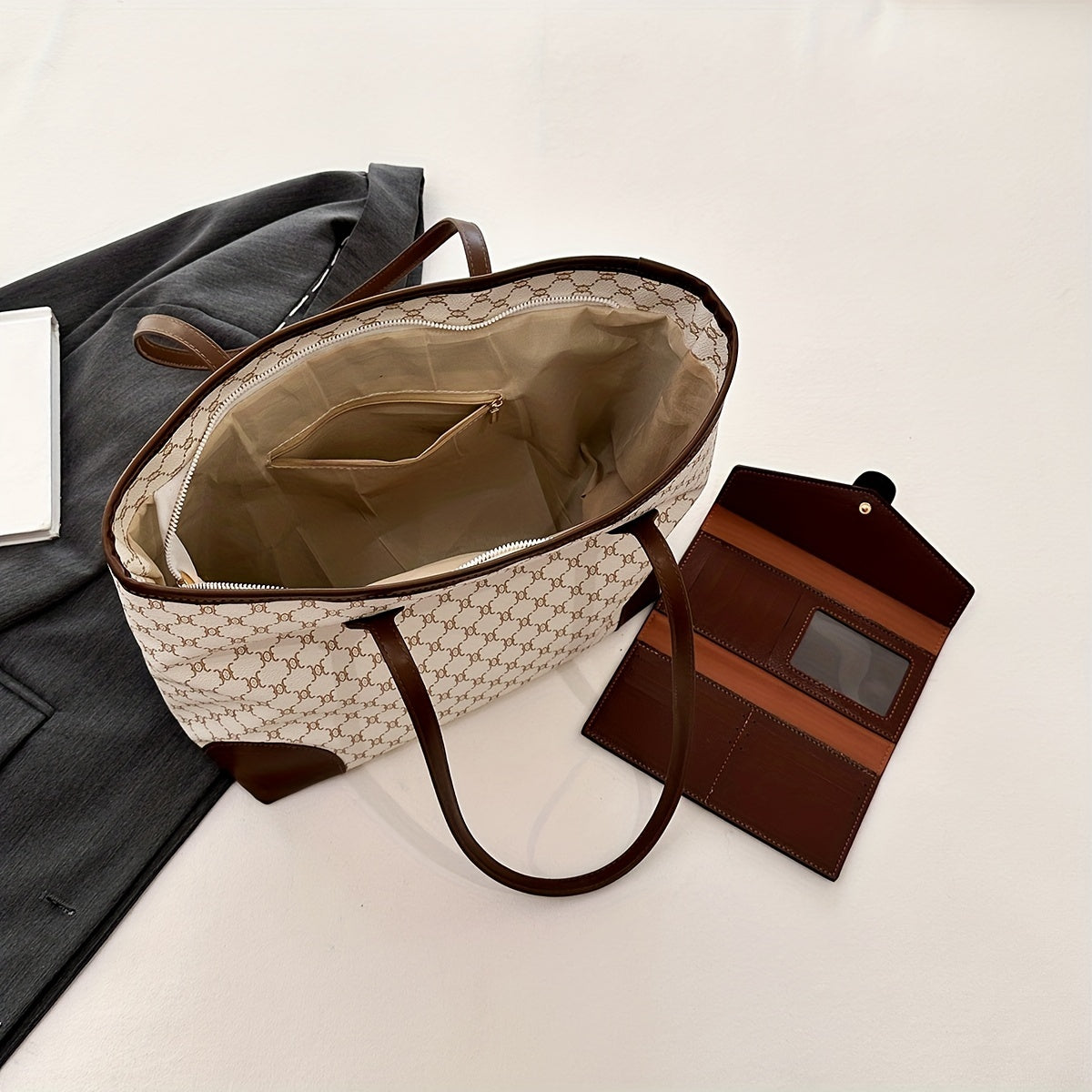 Set sac et portefeuille femmes grand format motif géométrique fermeture éclair blanc marron