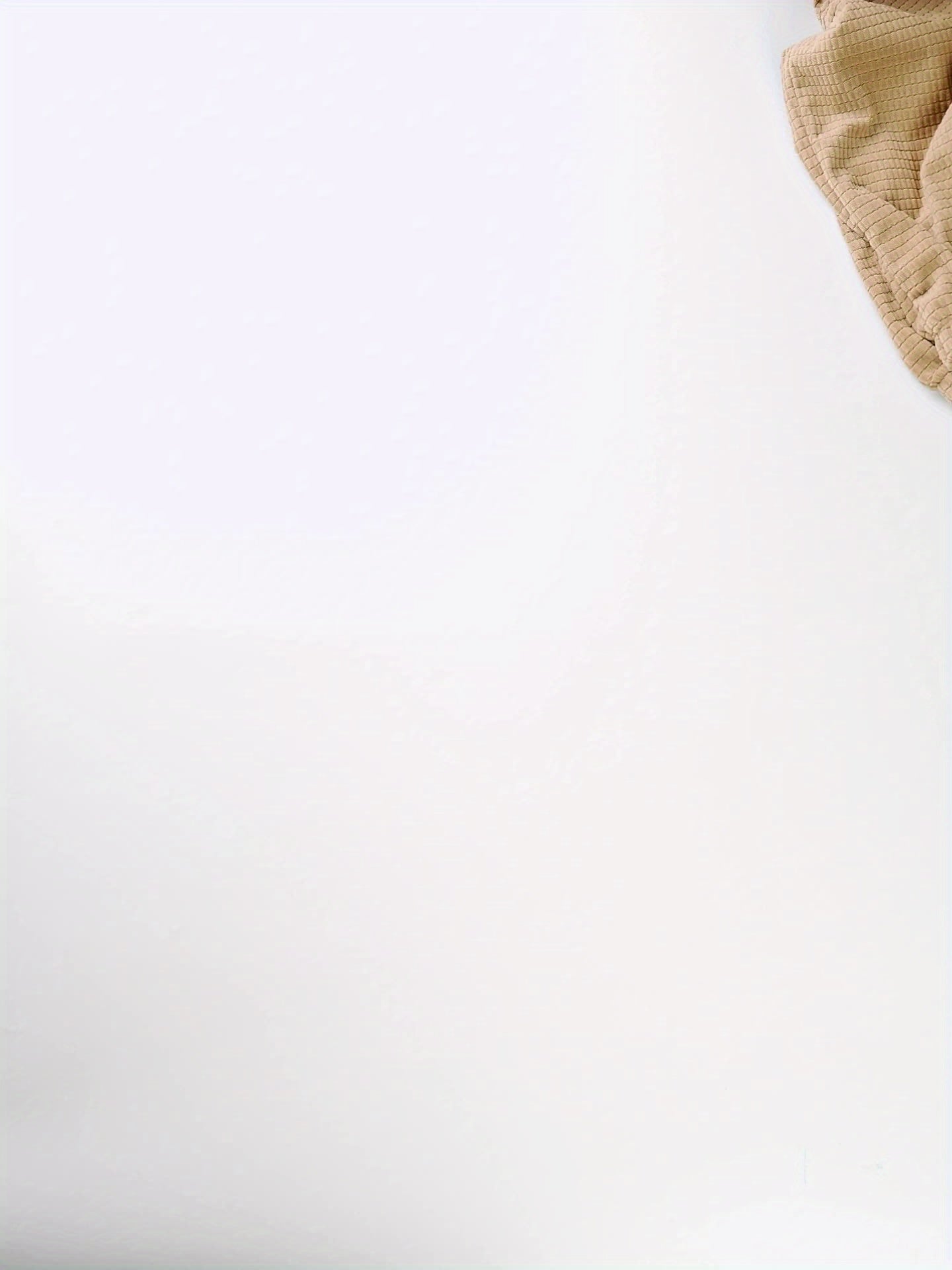 Joggers en velours côtelé grande taille pour homme – coupe décontractée, taille élastique à cordon, poches latérales, confortables pour tenue décontractée, sneakers hautes assorties