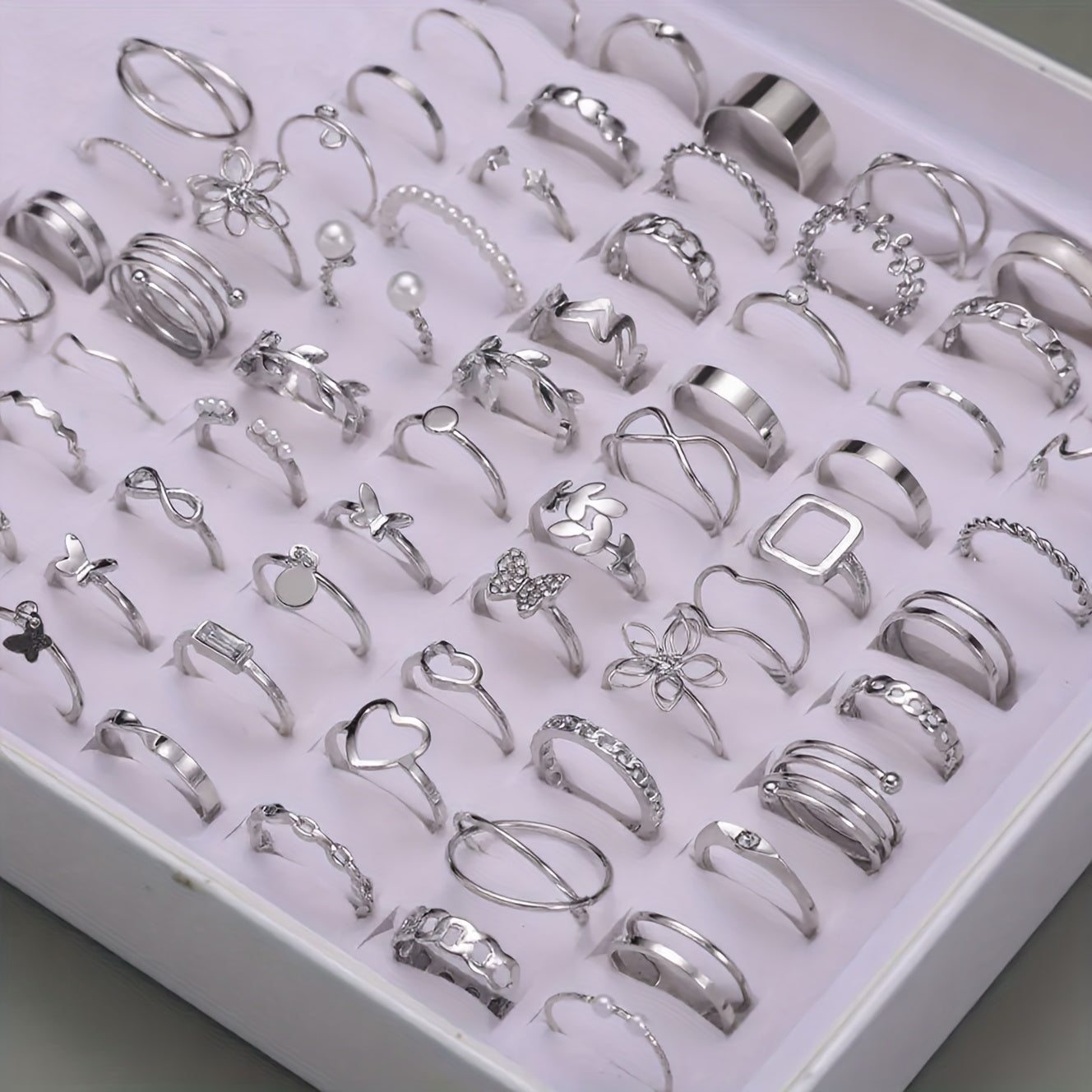 22/66pcs Set of Stylish And Elegant Geometric Stacked Rings Featuring Butterfly, Heart, And Star Elements, Perfect for Women'S Daily Outings And Parties, Versatile Fashion Jewelry for Christmas, Halloween, And Valentine'S Day